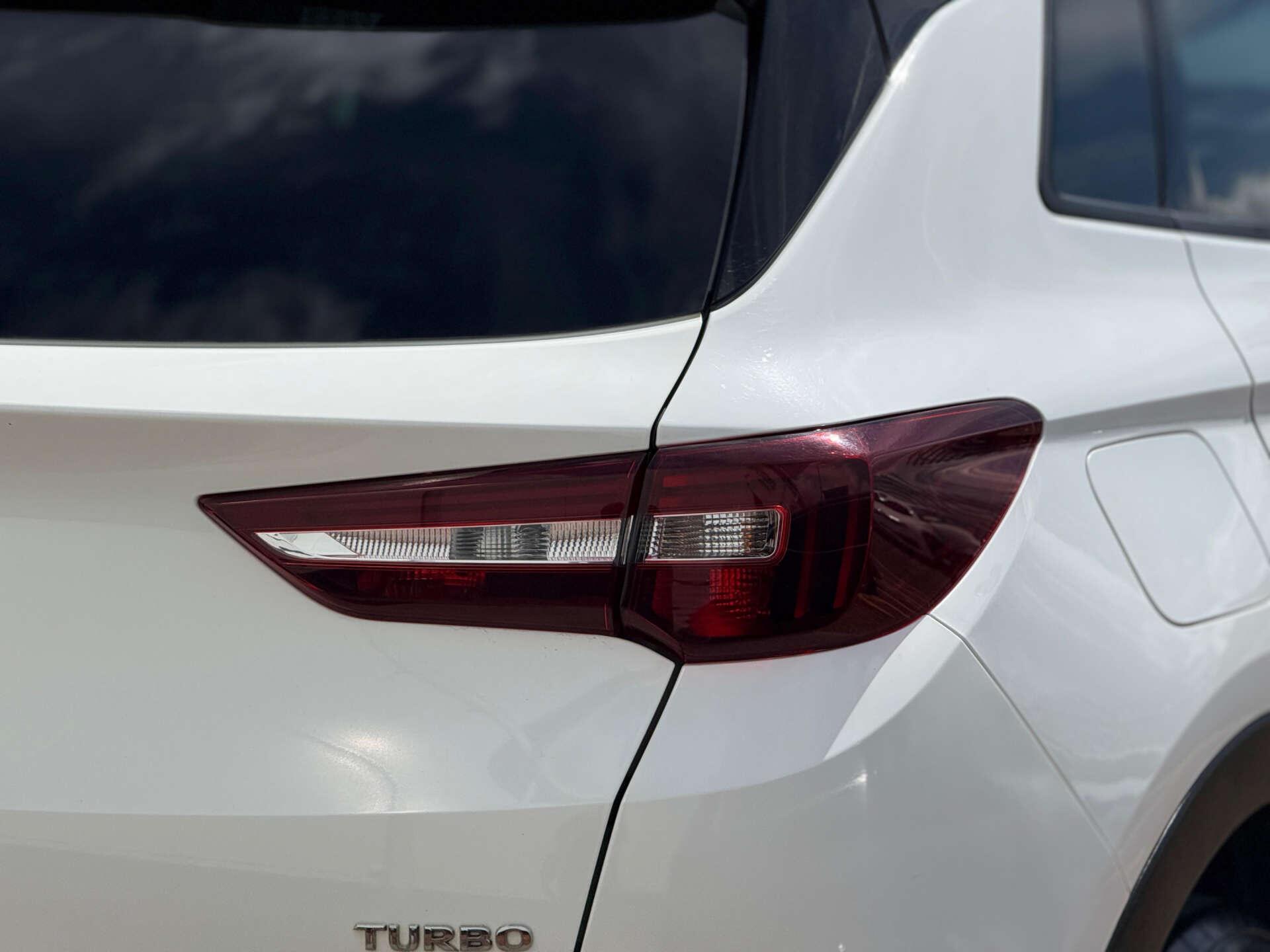 Vauxhall Grandland X view 19