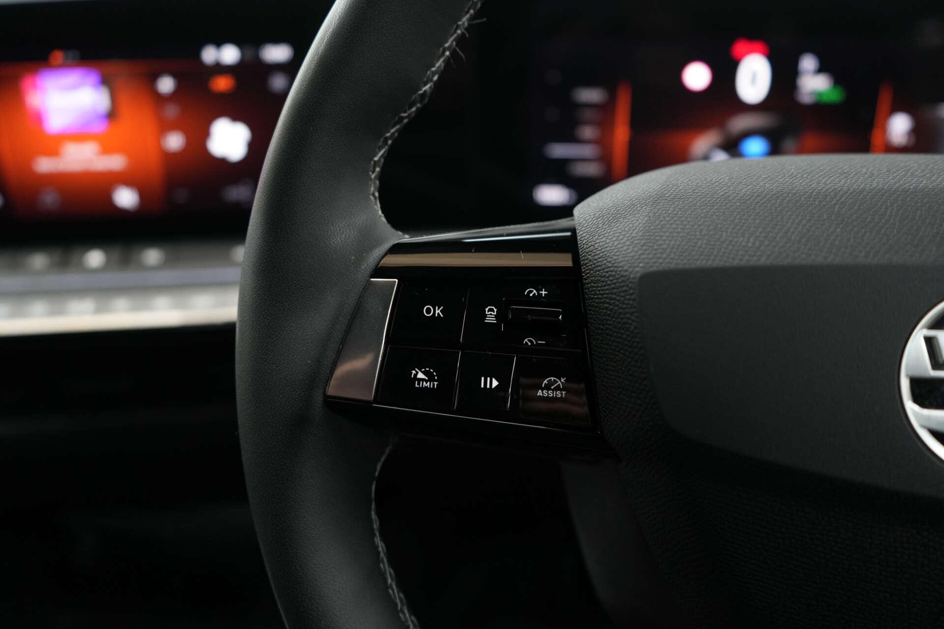 Vauxhall Astra Electric view 38