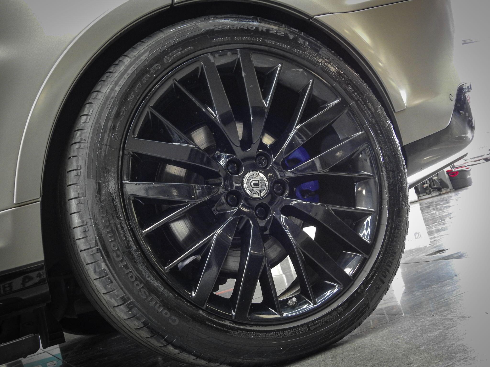 Land Rover Range Rover Sport view 23