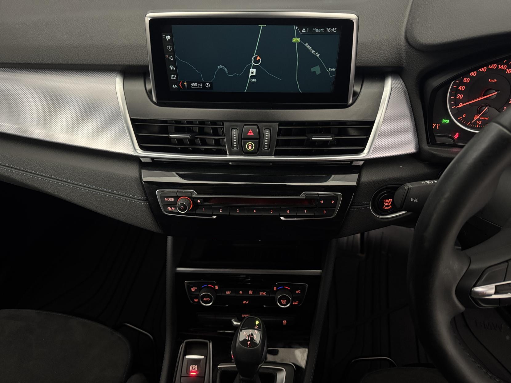 BMW 2 Series view 74