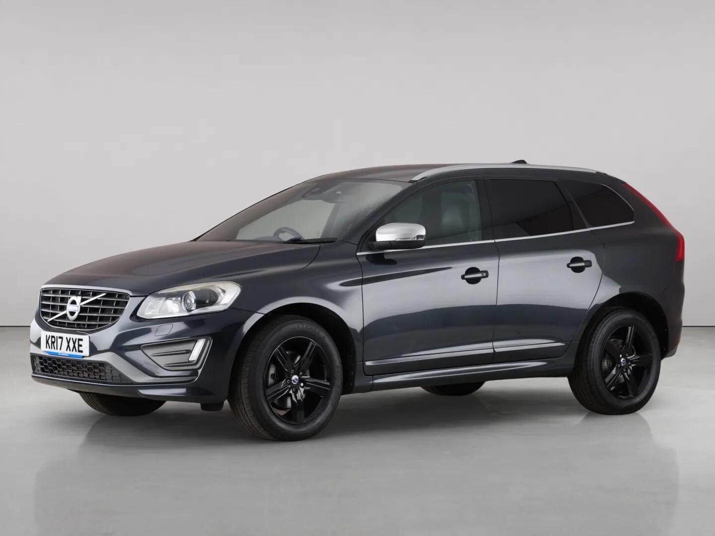 Volvo XC60 view 2