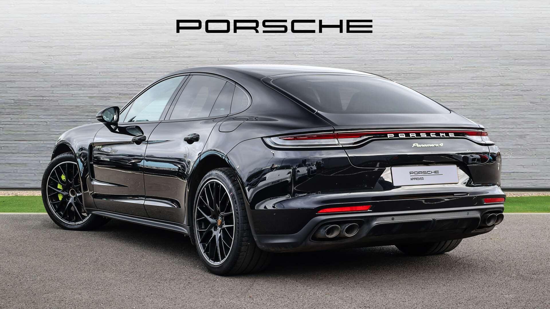 Porsche Panamera view 4