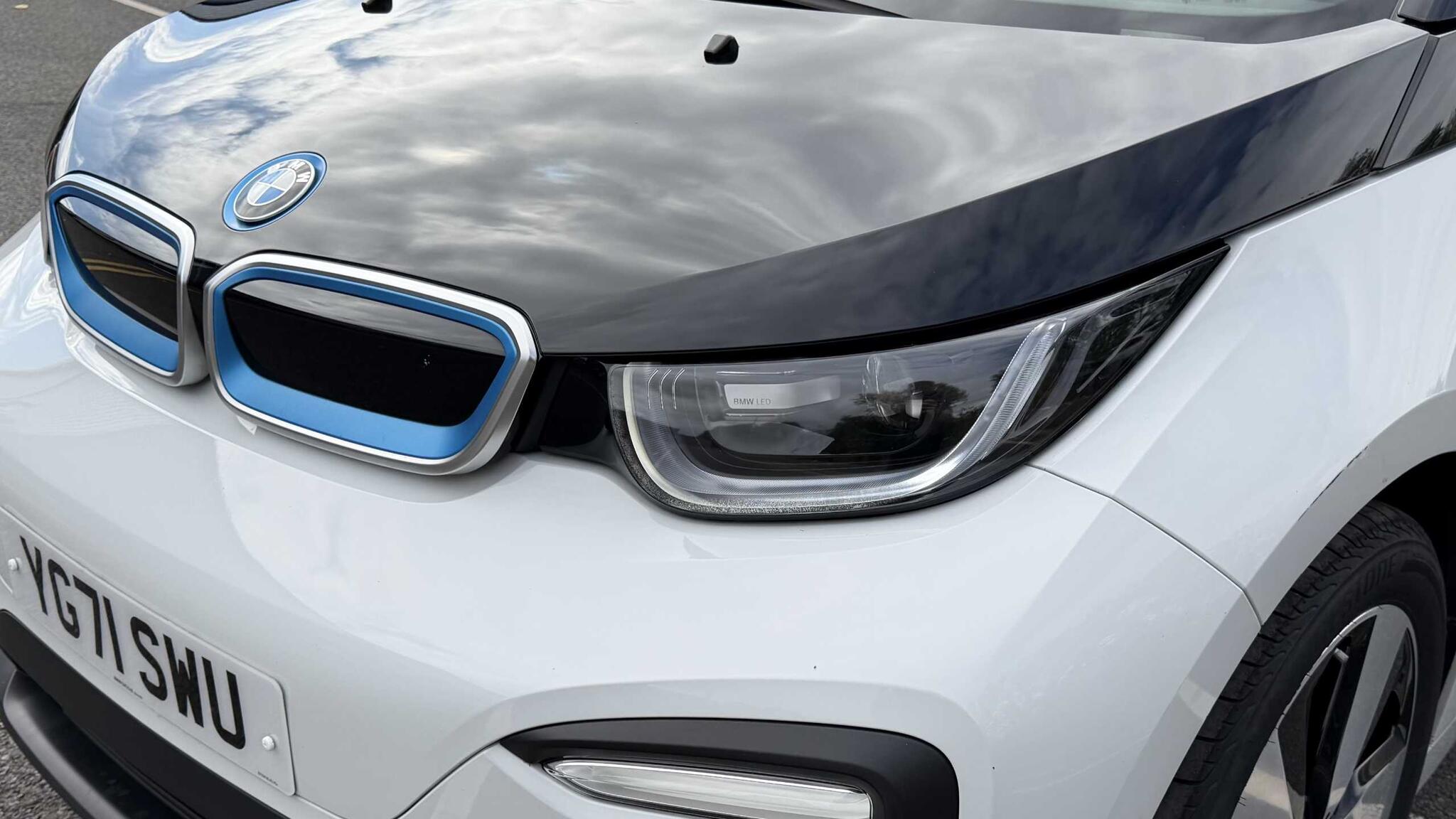 BMW i3 view 42