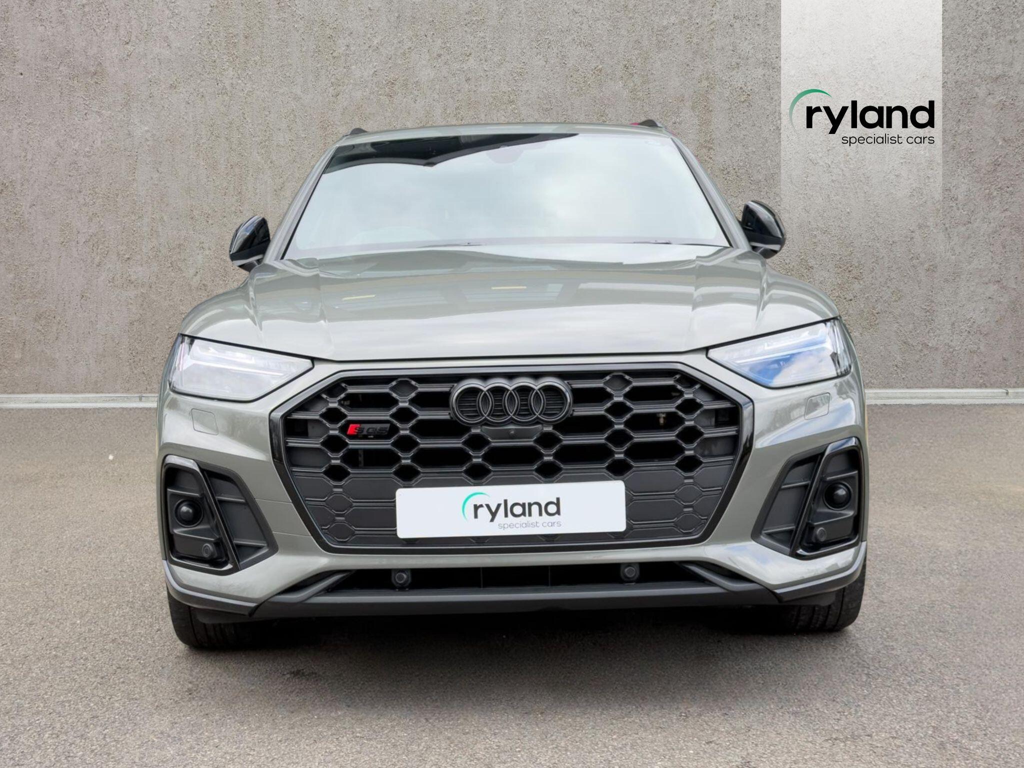 Audi Audi SQ5 view 7