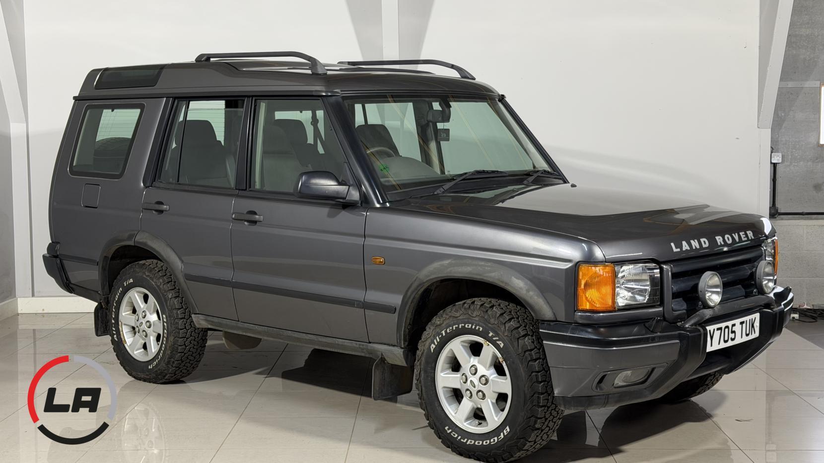 Land Rover Discovery 4 main image