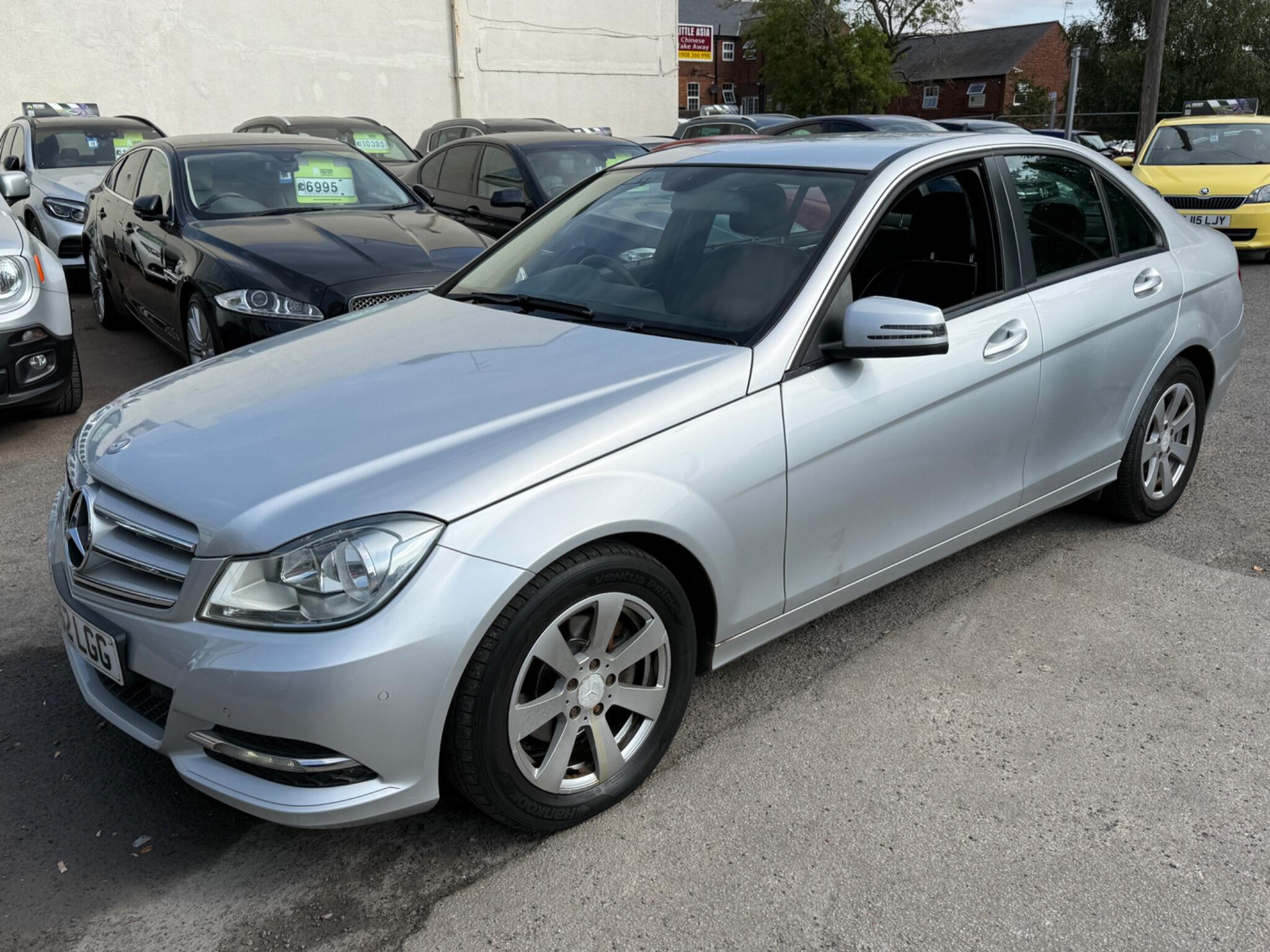 Mercedes-Benz C Class - Image 8