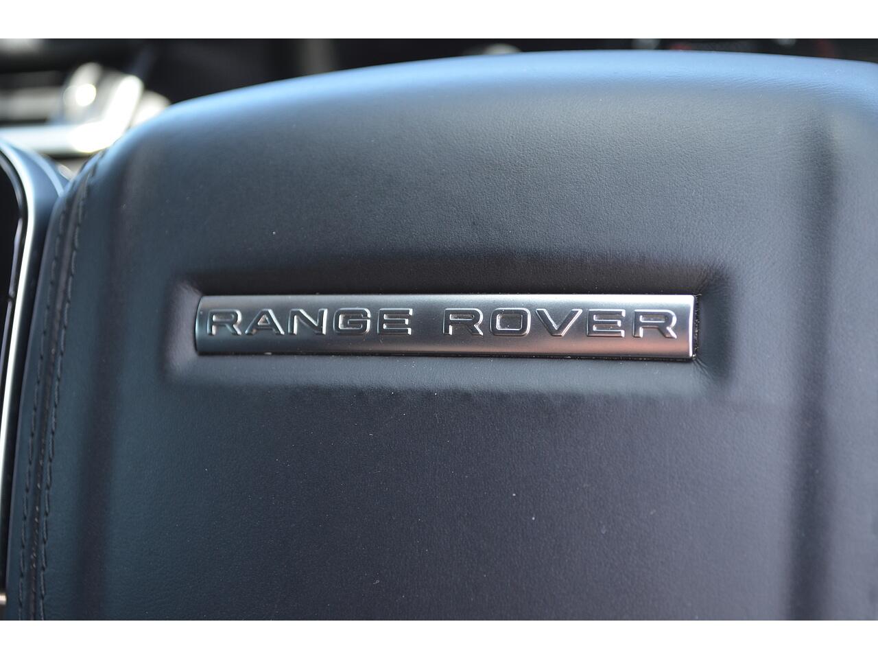 Land Rover Range Rover Velar view 28