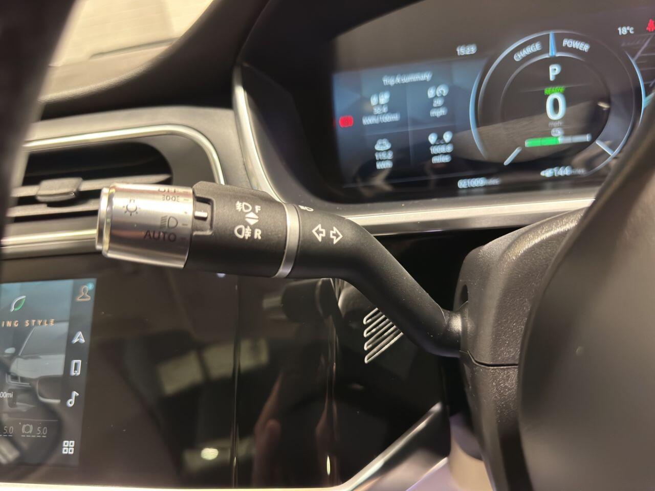 Jaguar I-Pace view 15