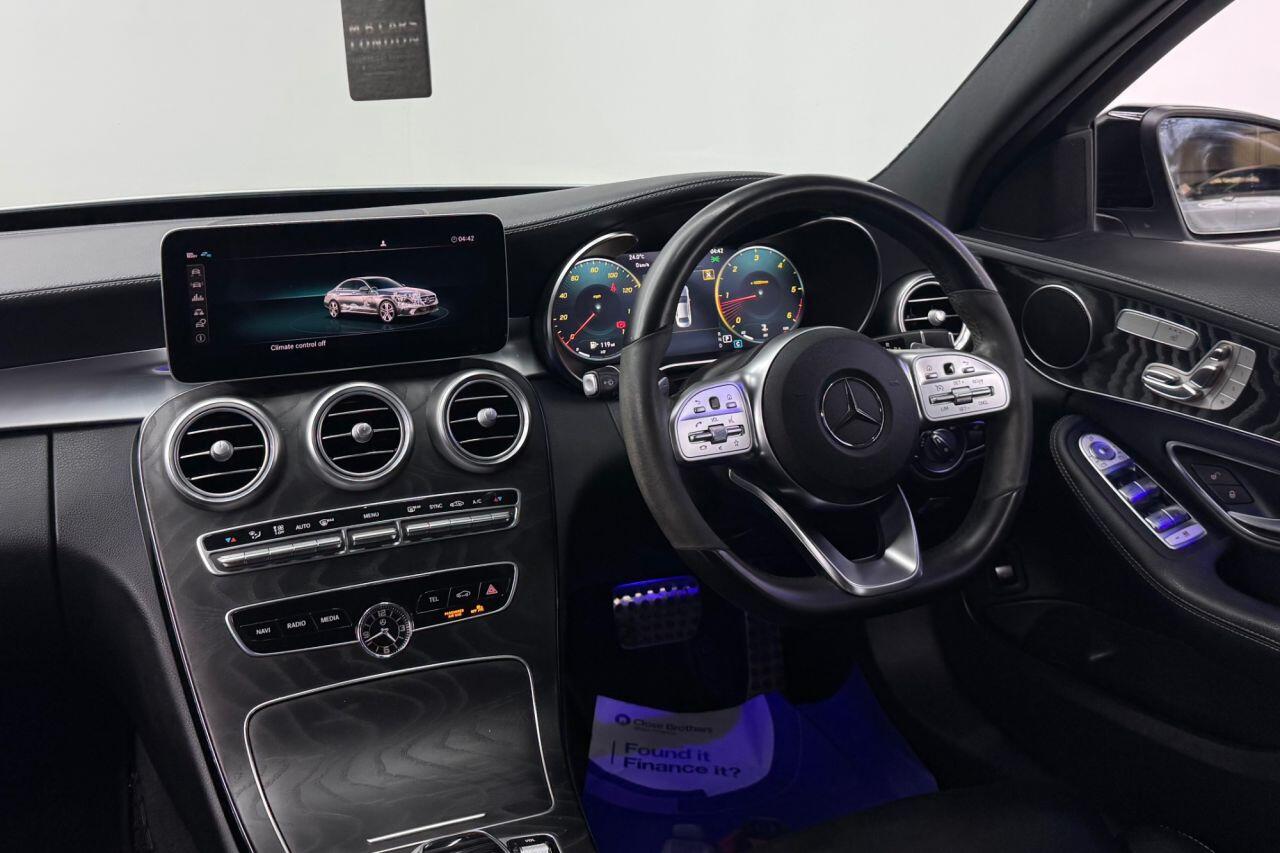 Mercedes-Benz C-Class view 53