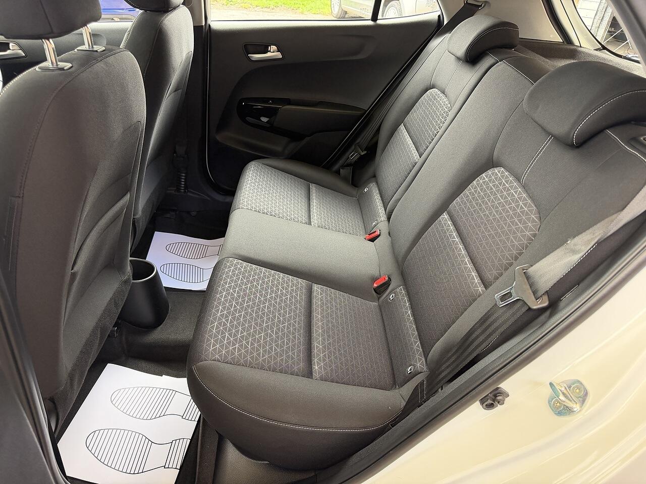 Kia Picanto view 11