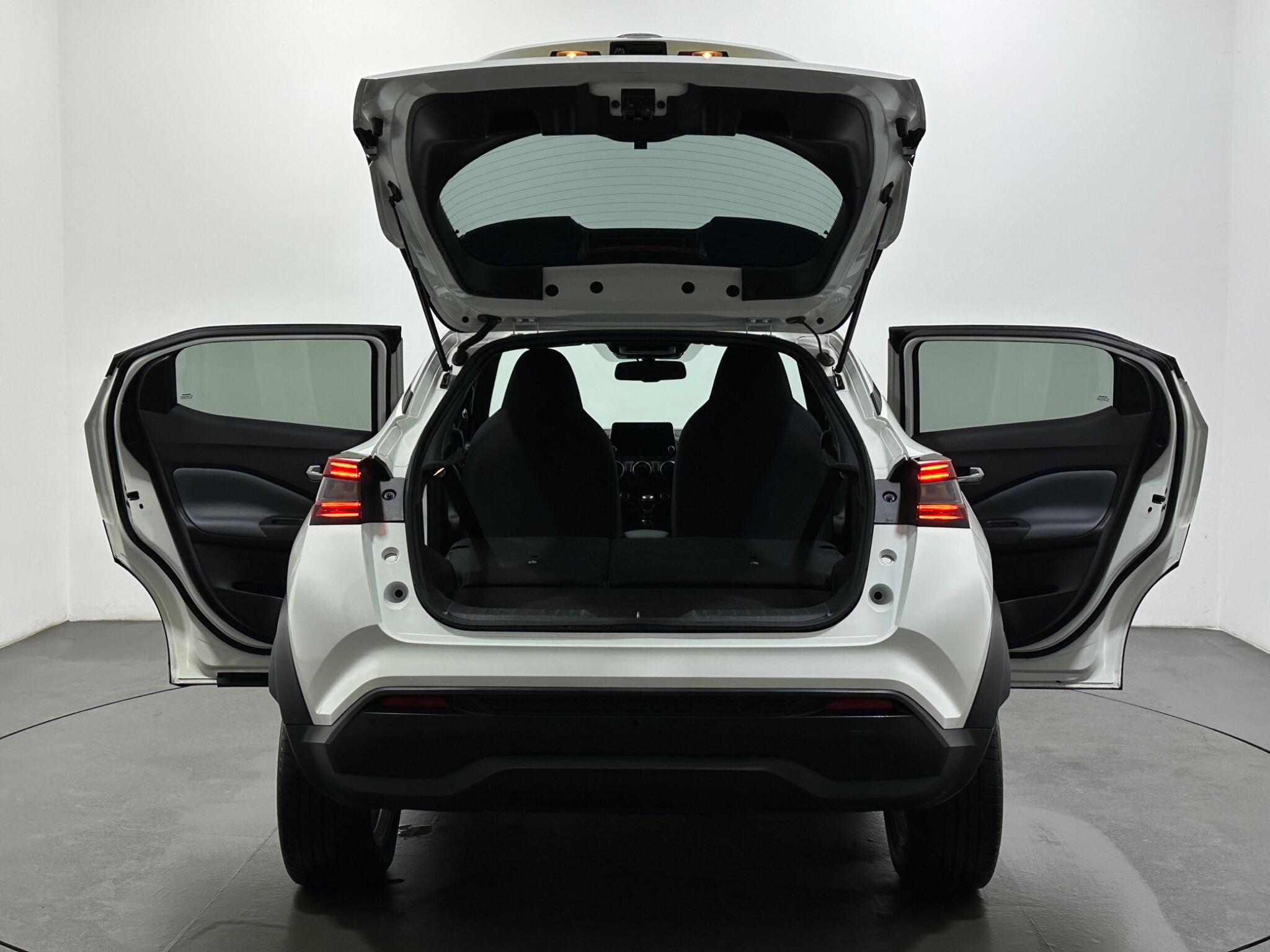 Nissan Juke view 41