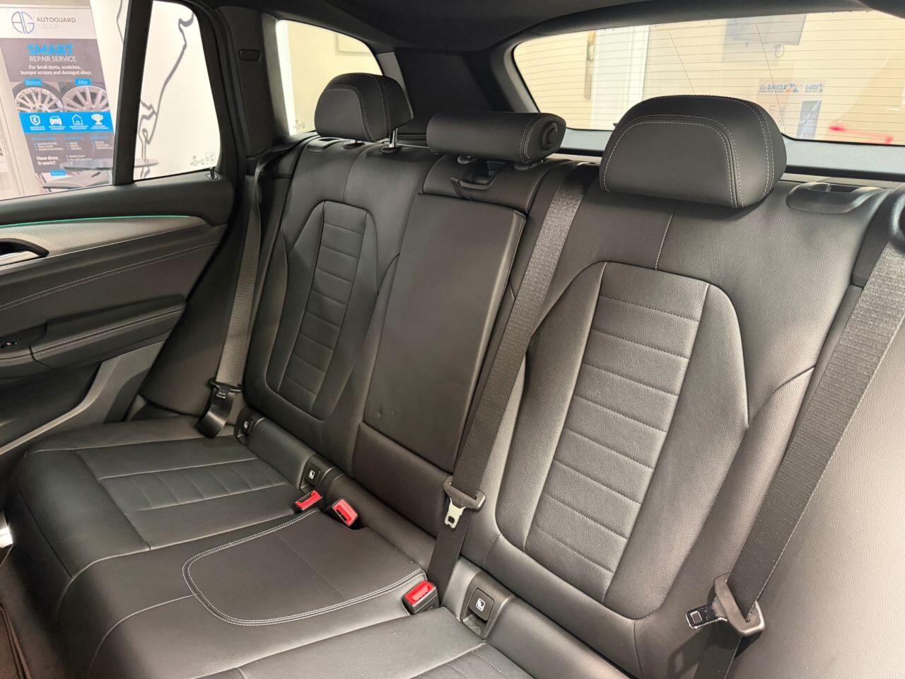 BMW X3 view 19