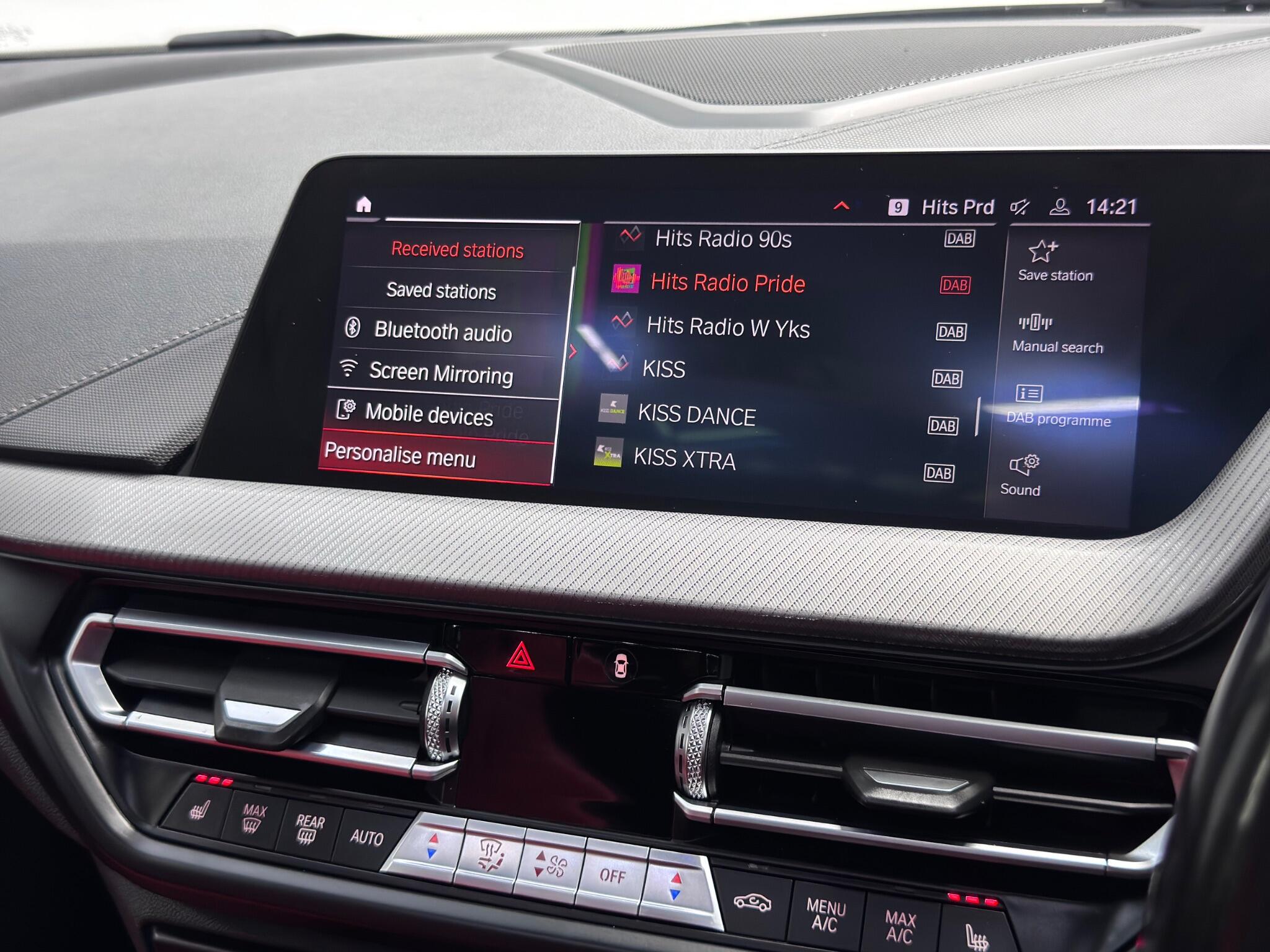 BMW 1 Series view 35