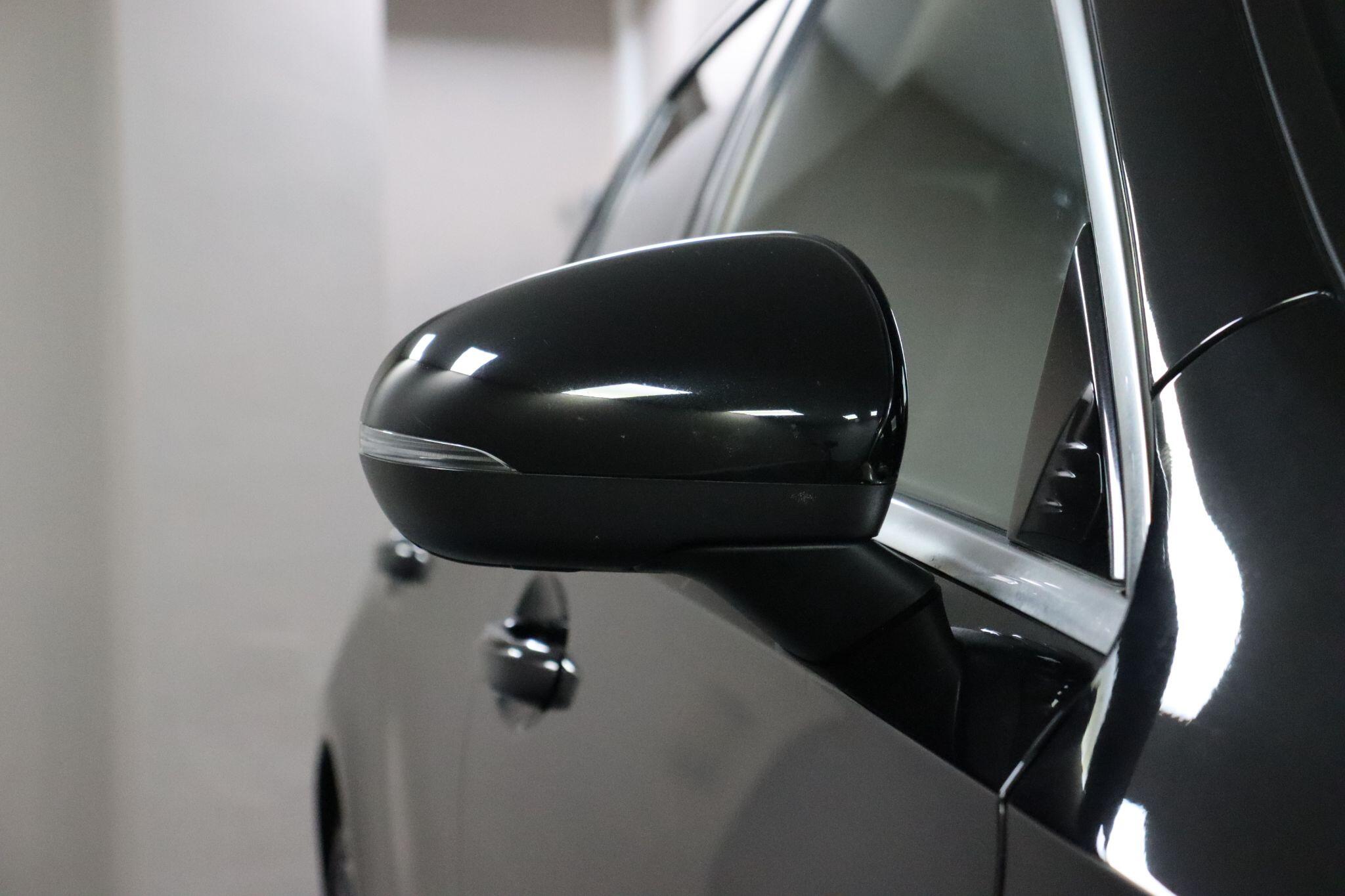 Mercedes-Benz A-Class view 33