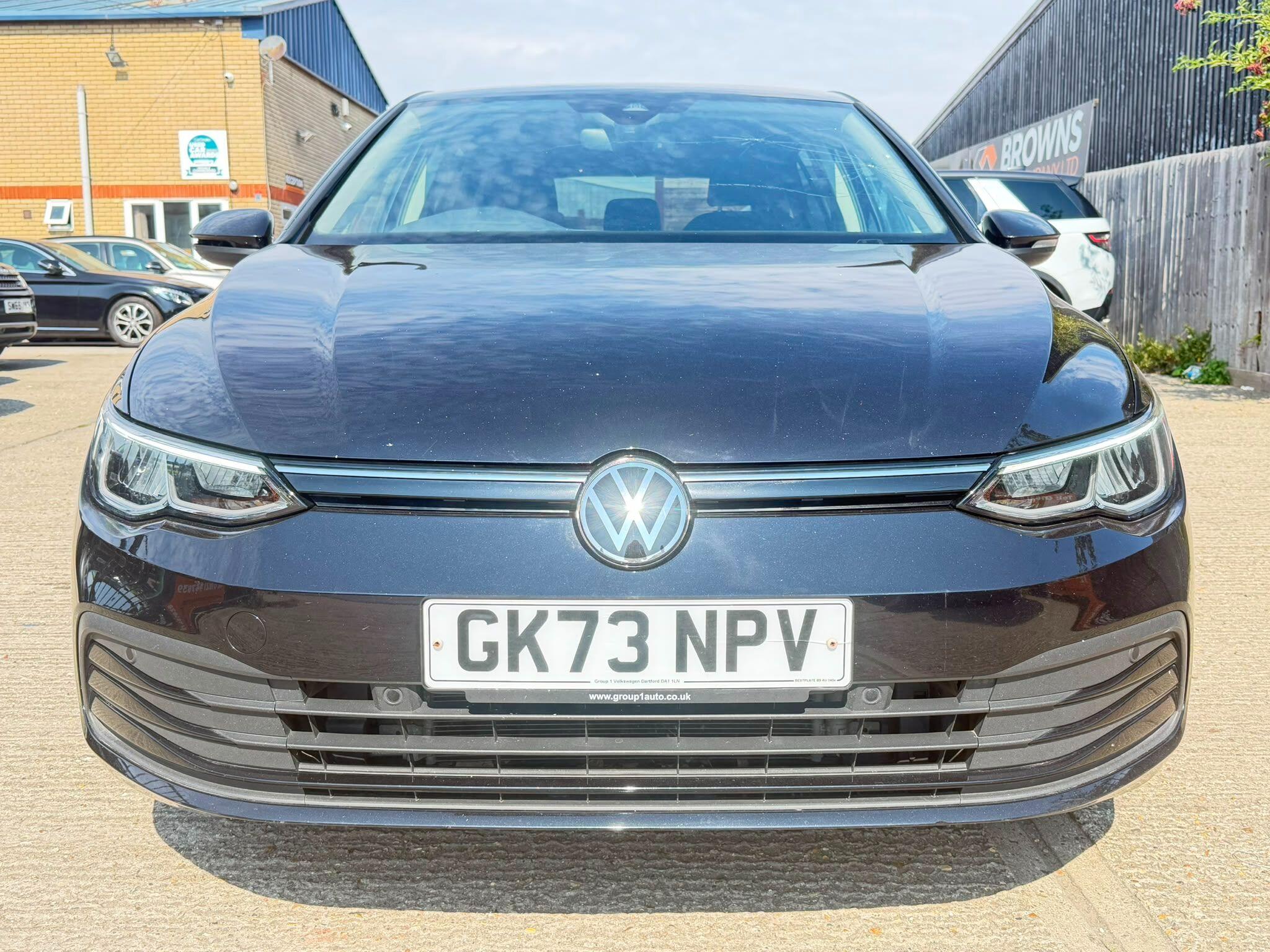 Volkswagen Golf view 8