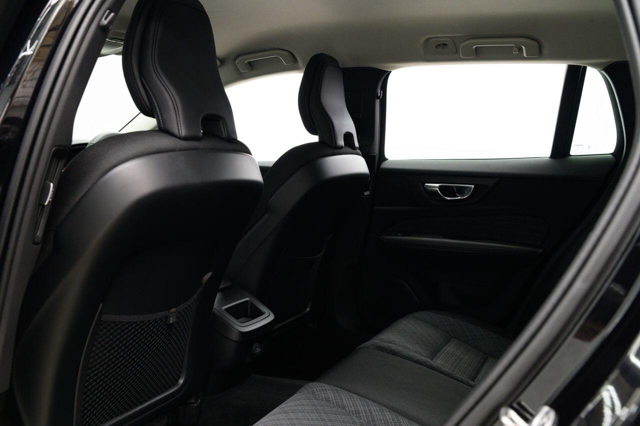 Volvo V60 view 24