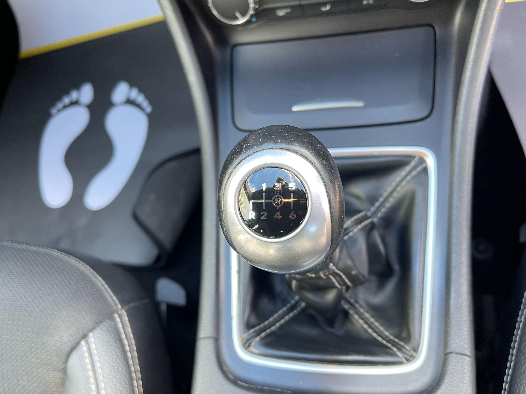 Mercedes-Benz A Class view 32