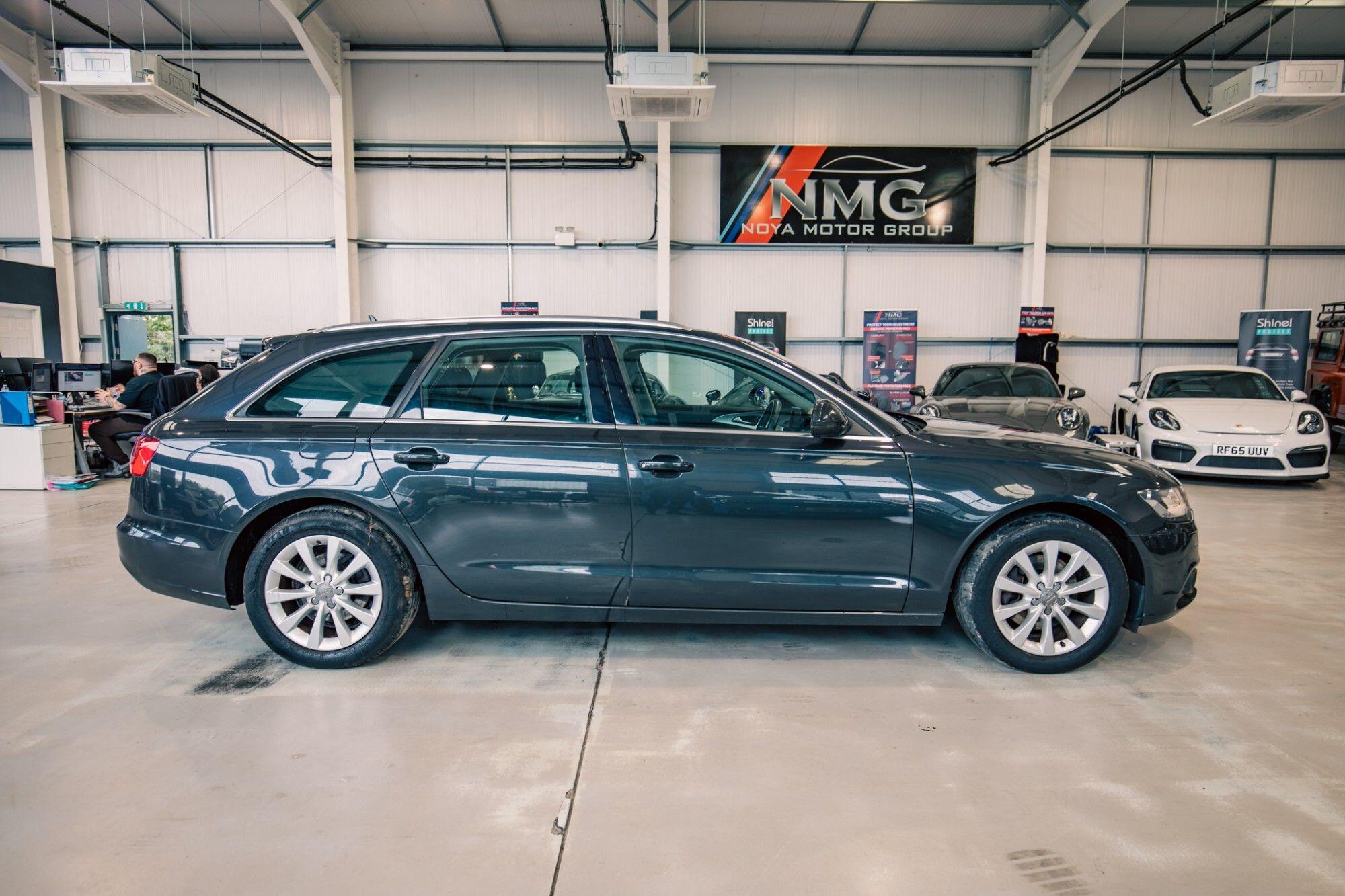 Audi A6 view 23