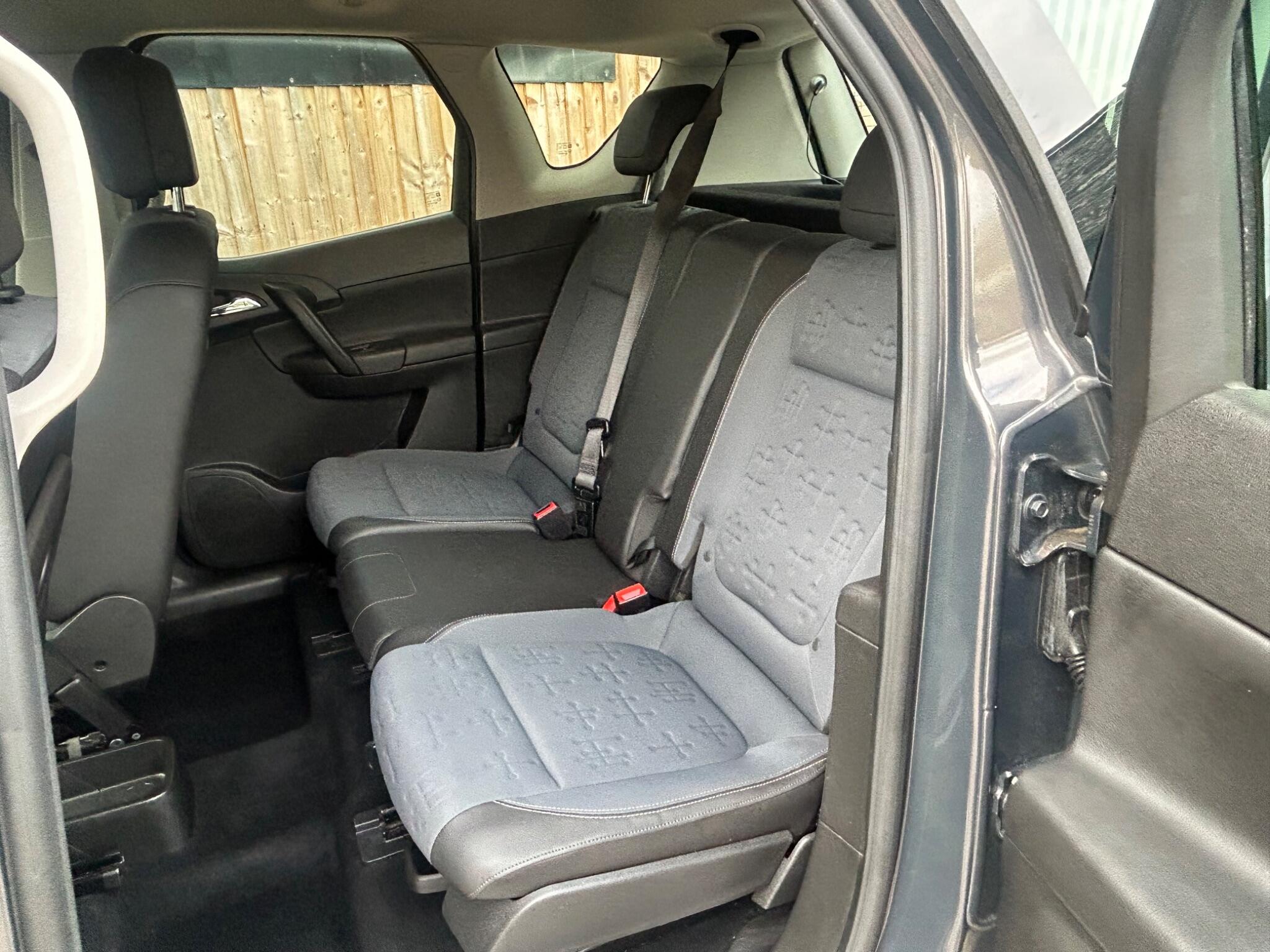 Vauxhall Meriva view 30