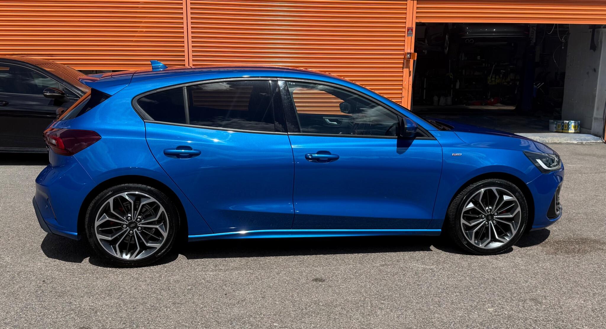 Ford Focus view 6