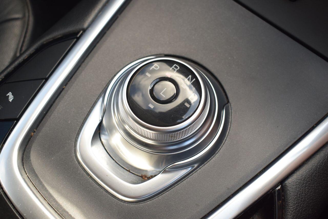 Ford Galaxy view 29