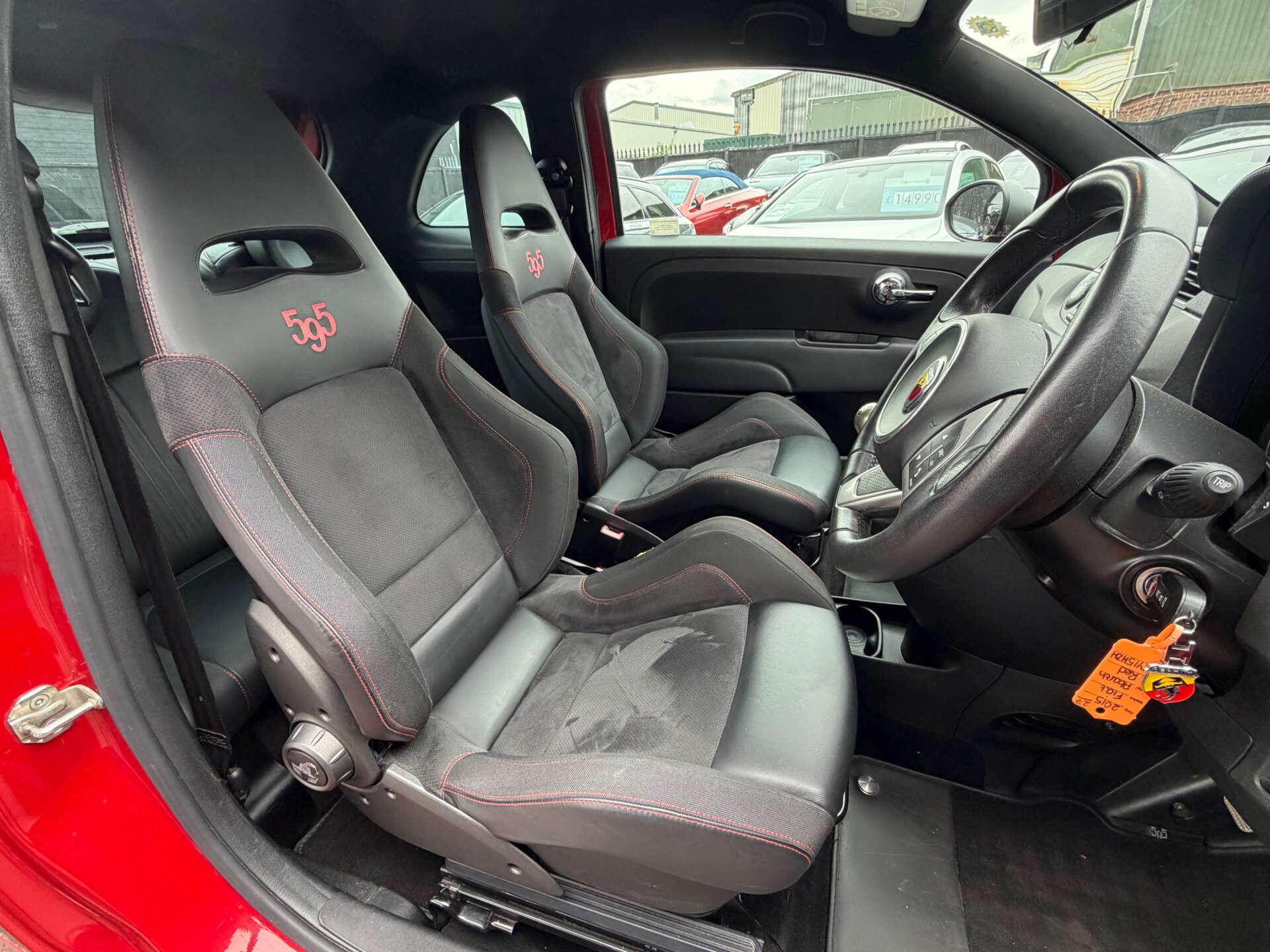 Abarth 595 view 11
