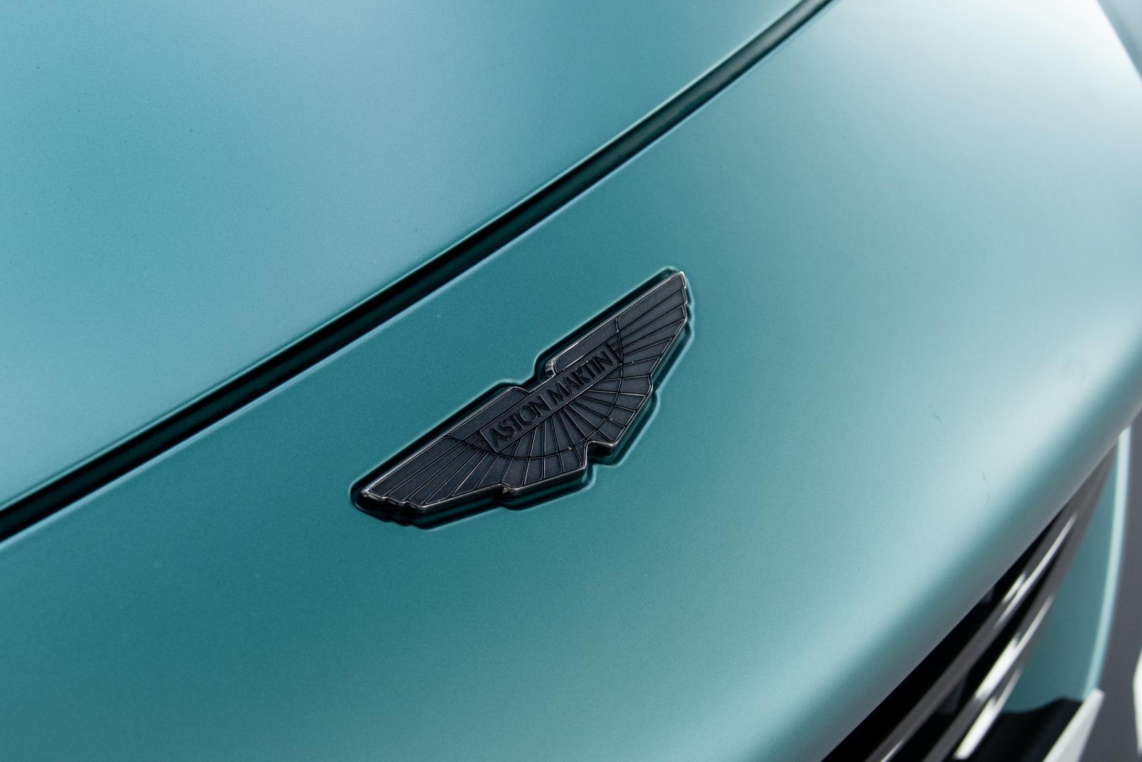 Aston Martin Vantage view 20