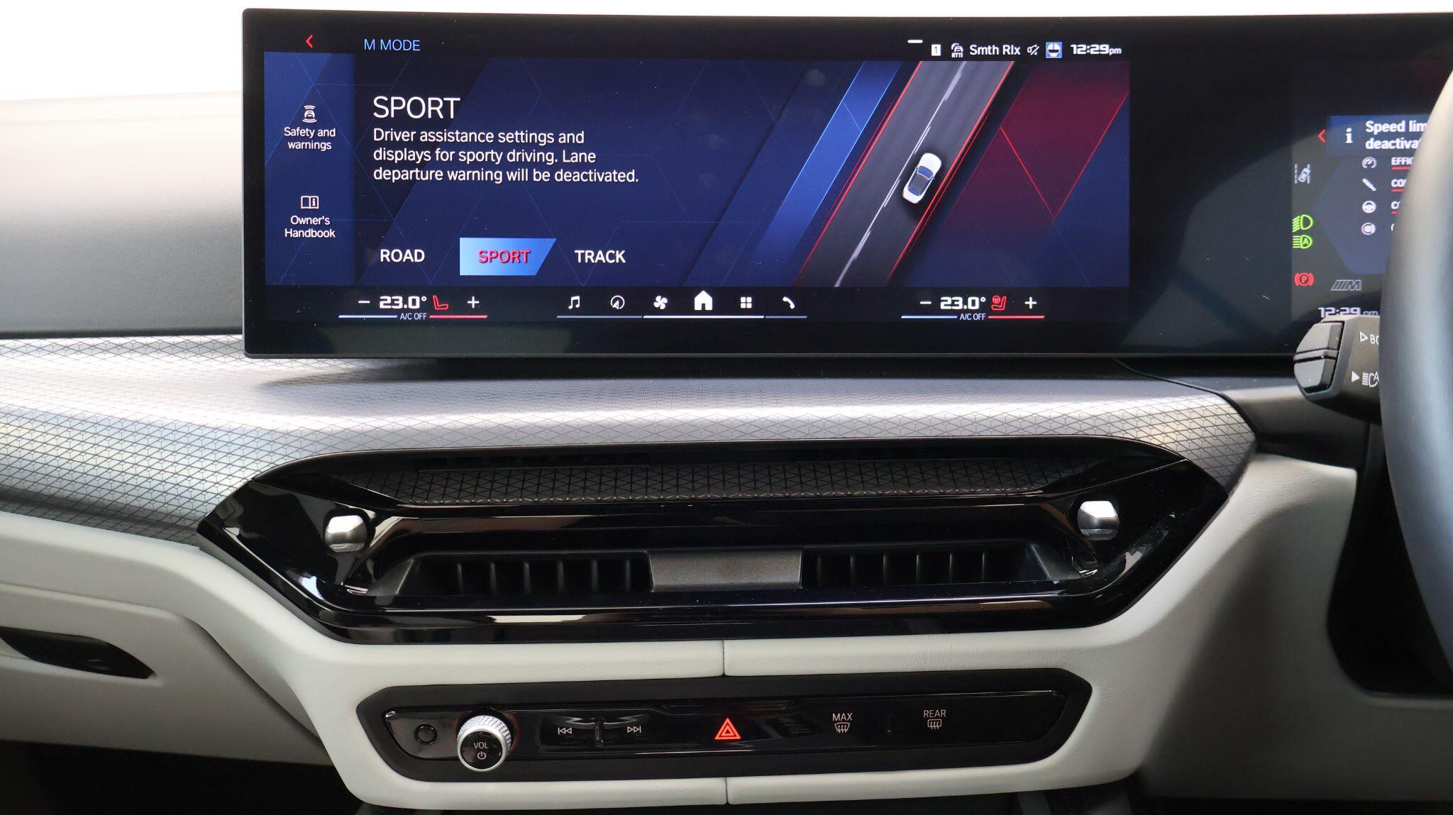 BMW M4 view 50