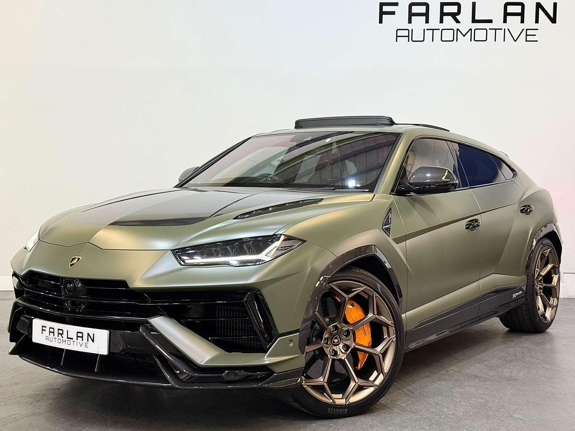 Lamborghini Urus view 17