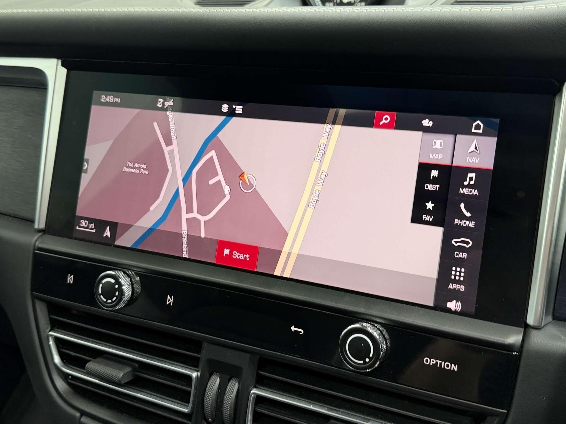 Porsche Macan view 57