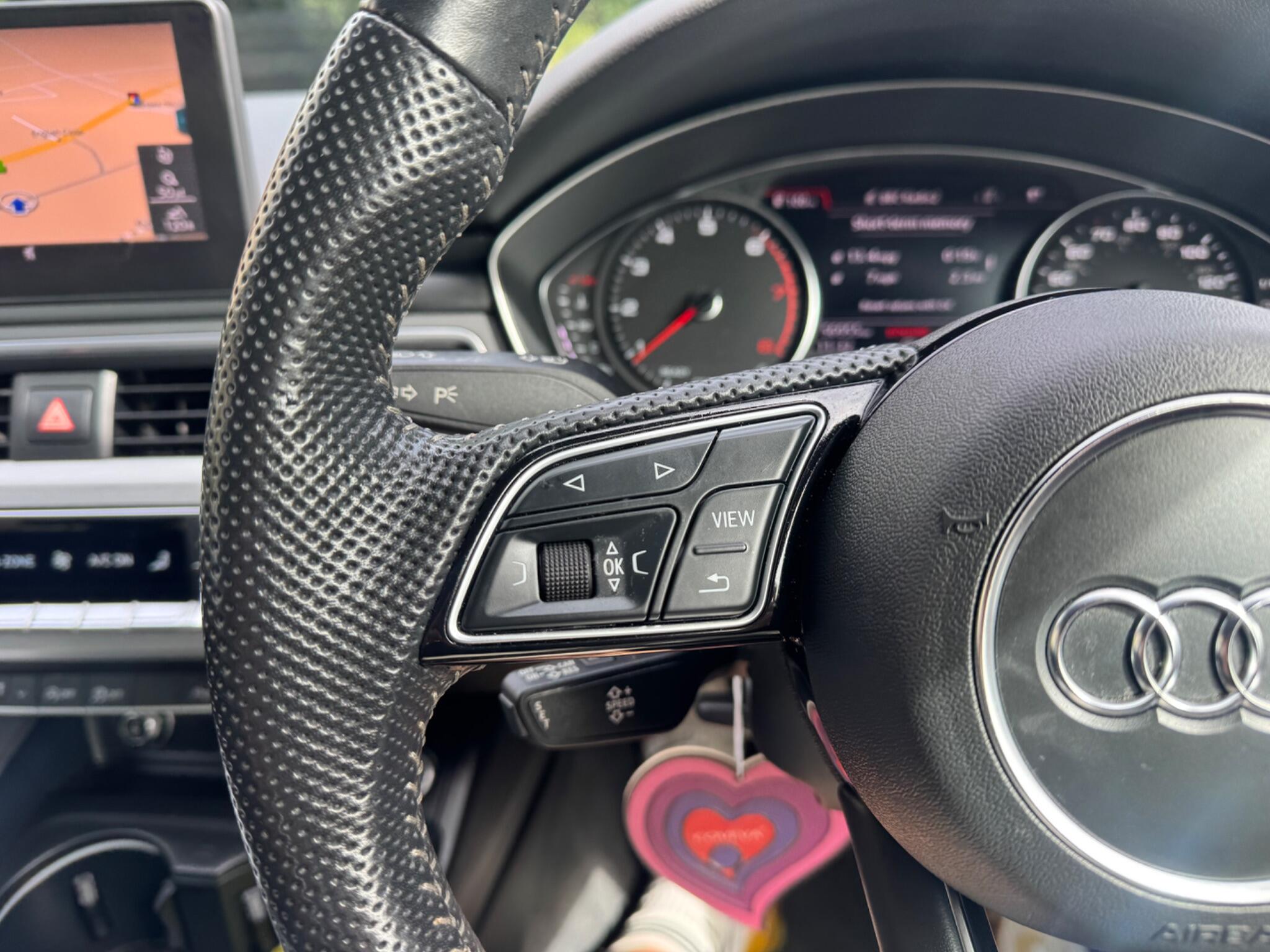 Audi A4 view 98