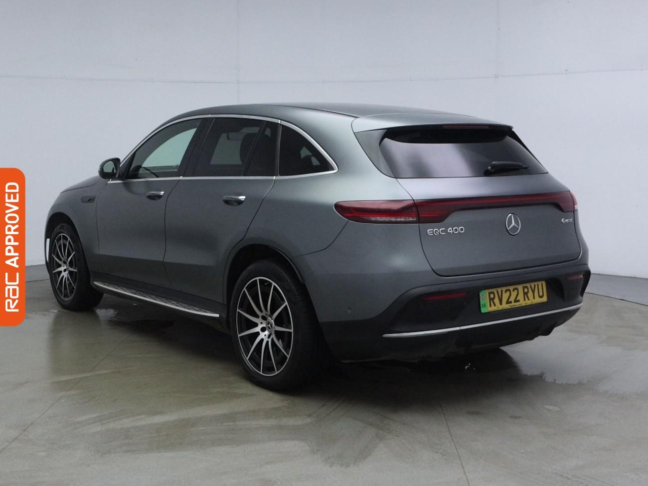 Mercedes-Benz EQC view 5