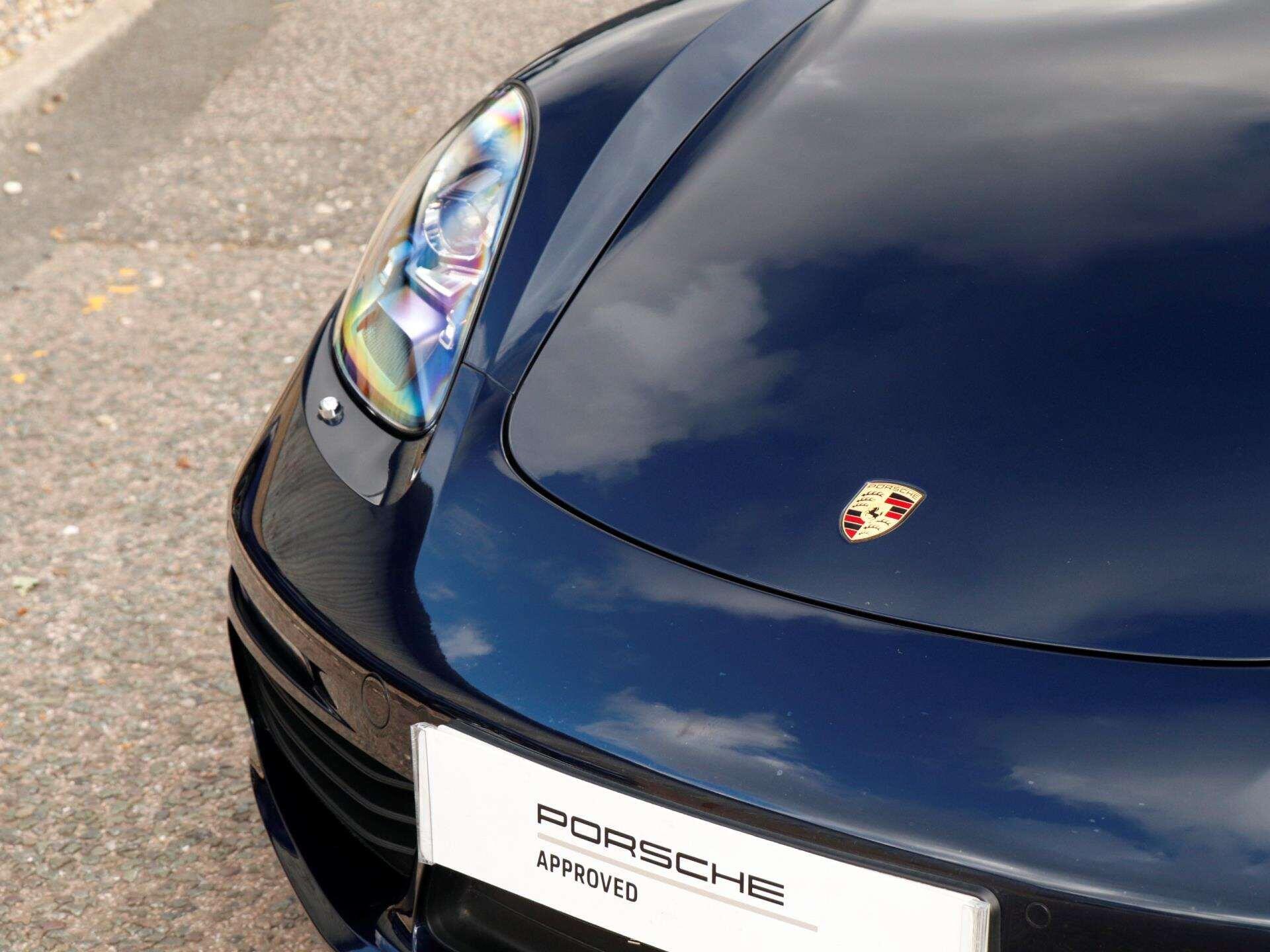 Porsche Boxster view 33
