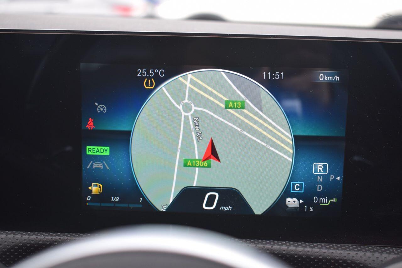 Mercedes-Benz A Class view 29