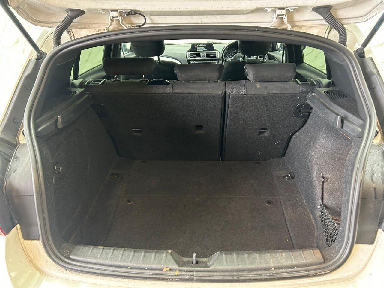BMW 1 Series view 20