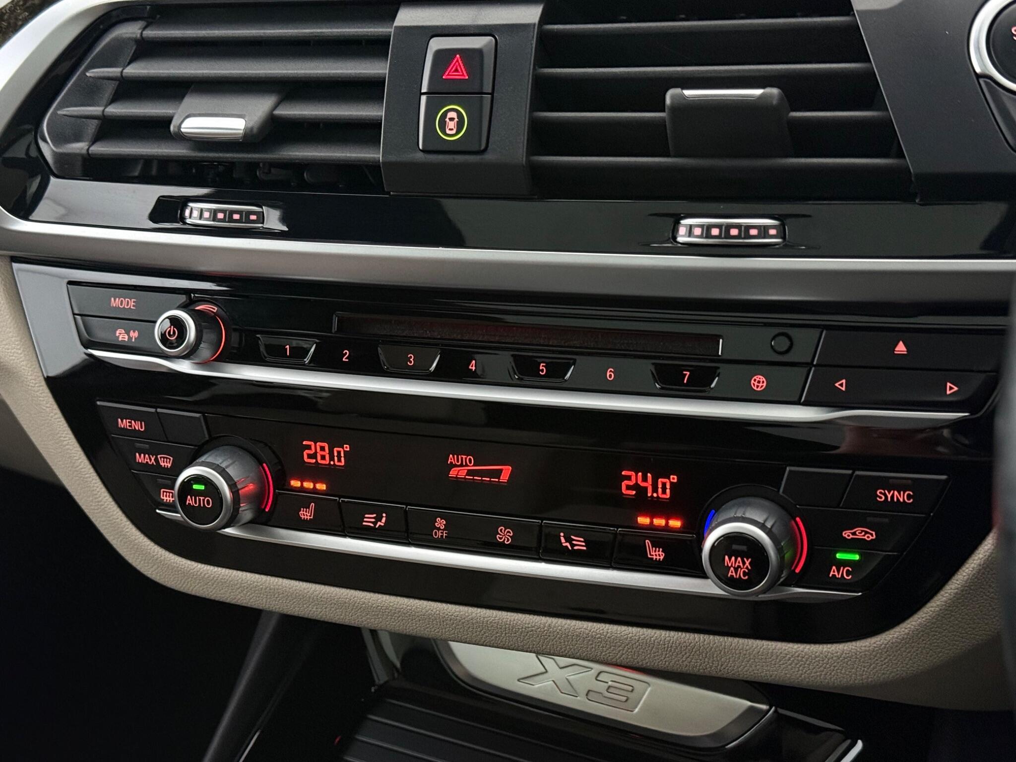 BMW X3 view 23