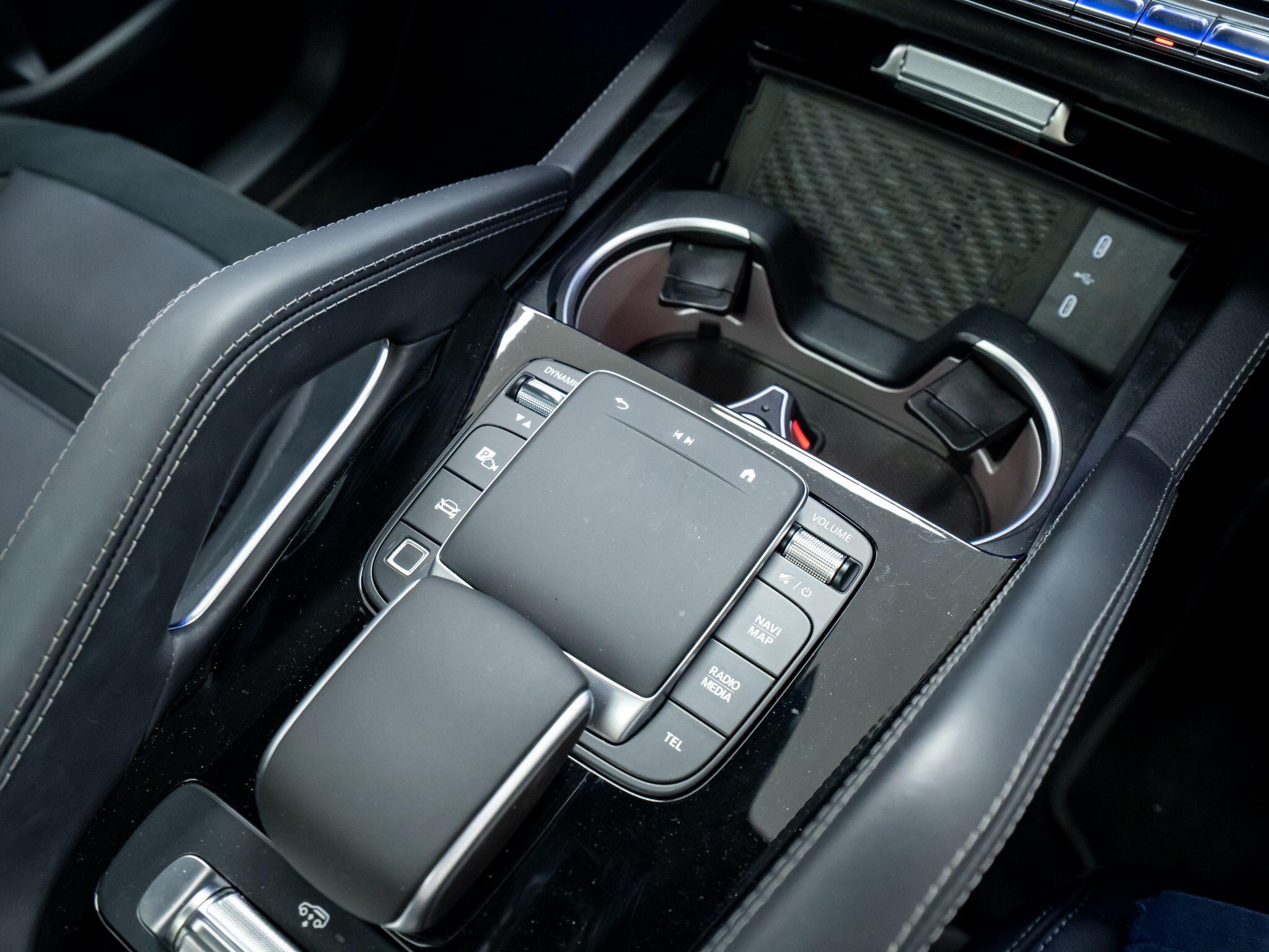 Mercedes-Benz GLE view 17