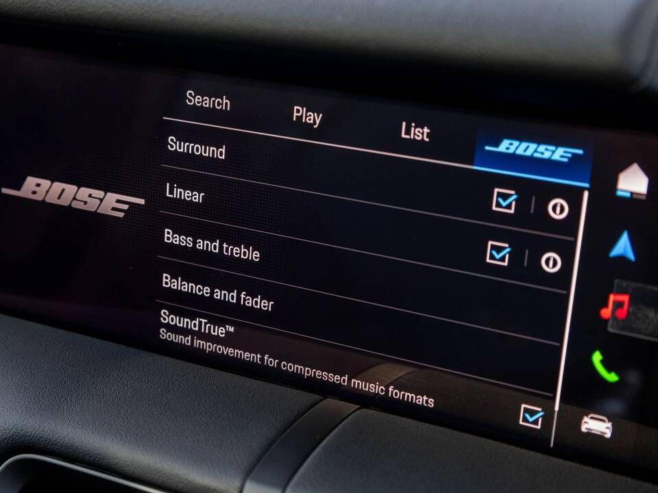 Porsche Taycan view 32