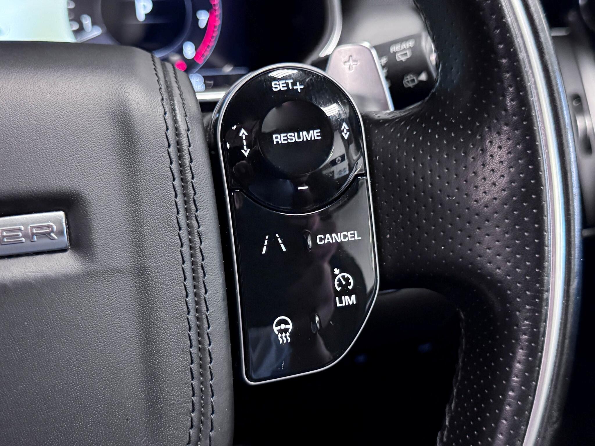 Land Rover Range Rover Sport view 42