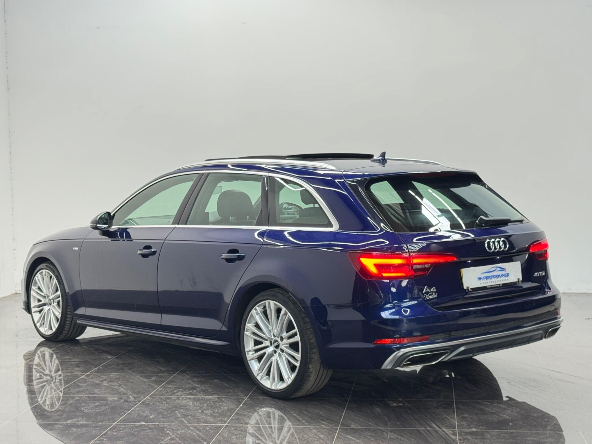 Audi A4 view 71