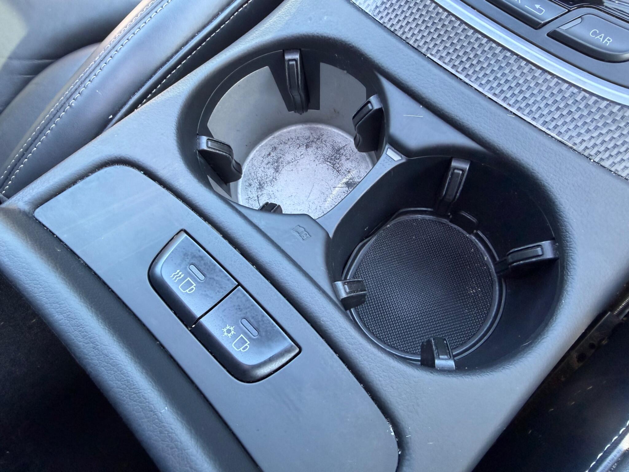 Audi SQ5 view 47