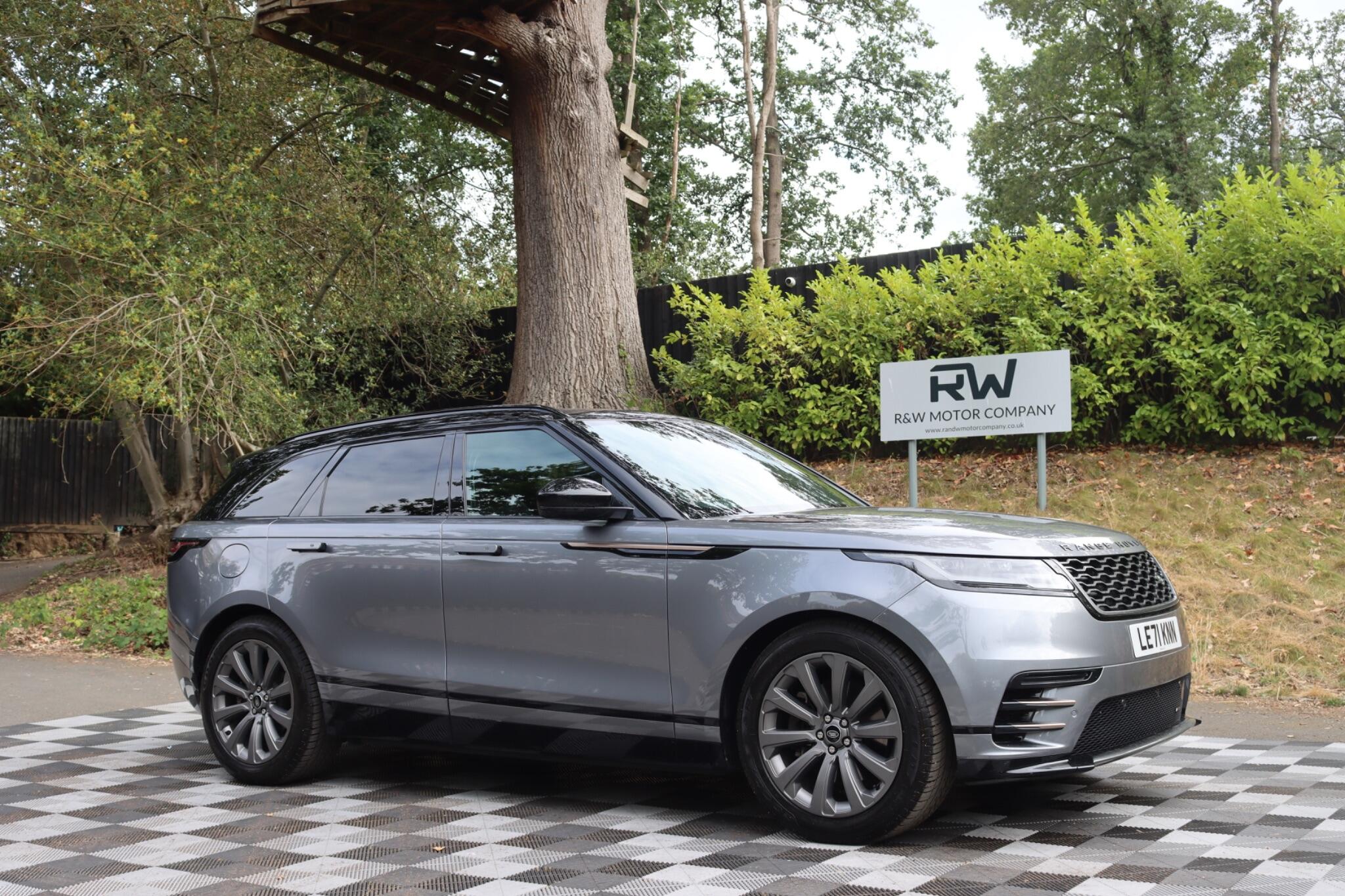 Land Rover Range Rover Velar view 32