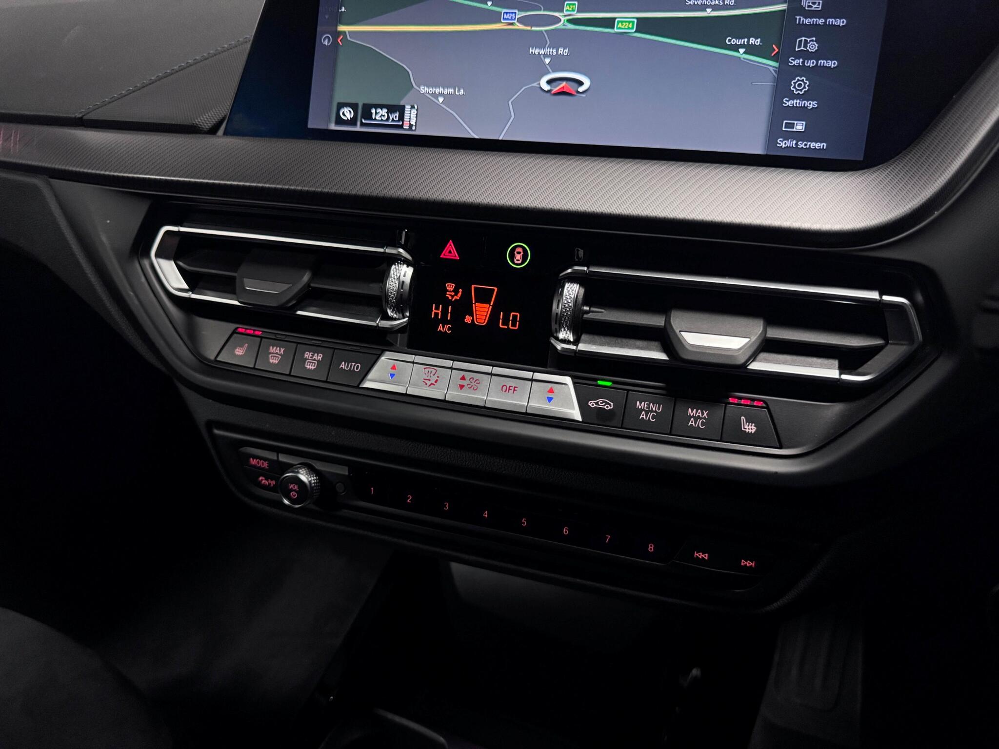 BMW 1 Series view 36
