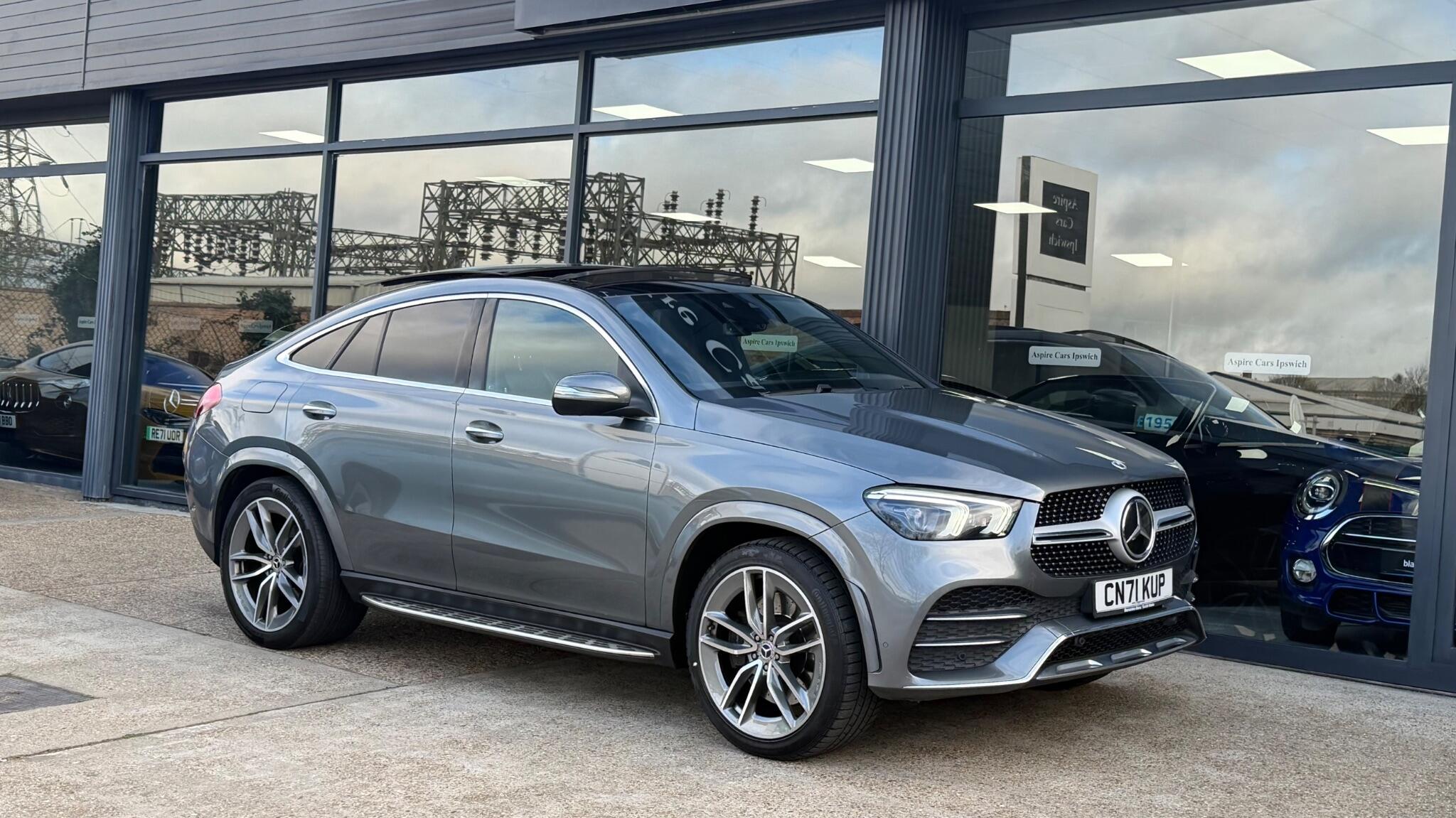 Mercedes-Benz Gle view 3