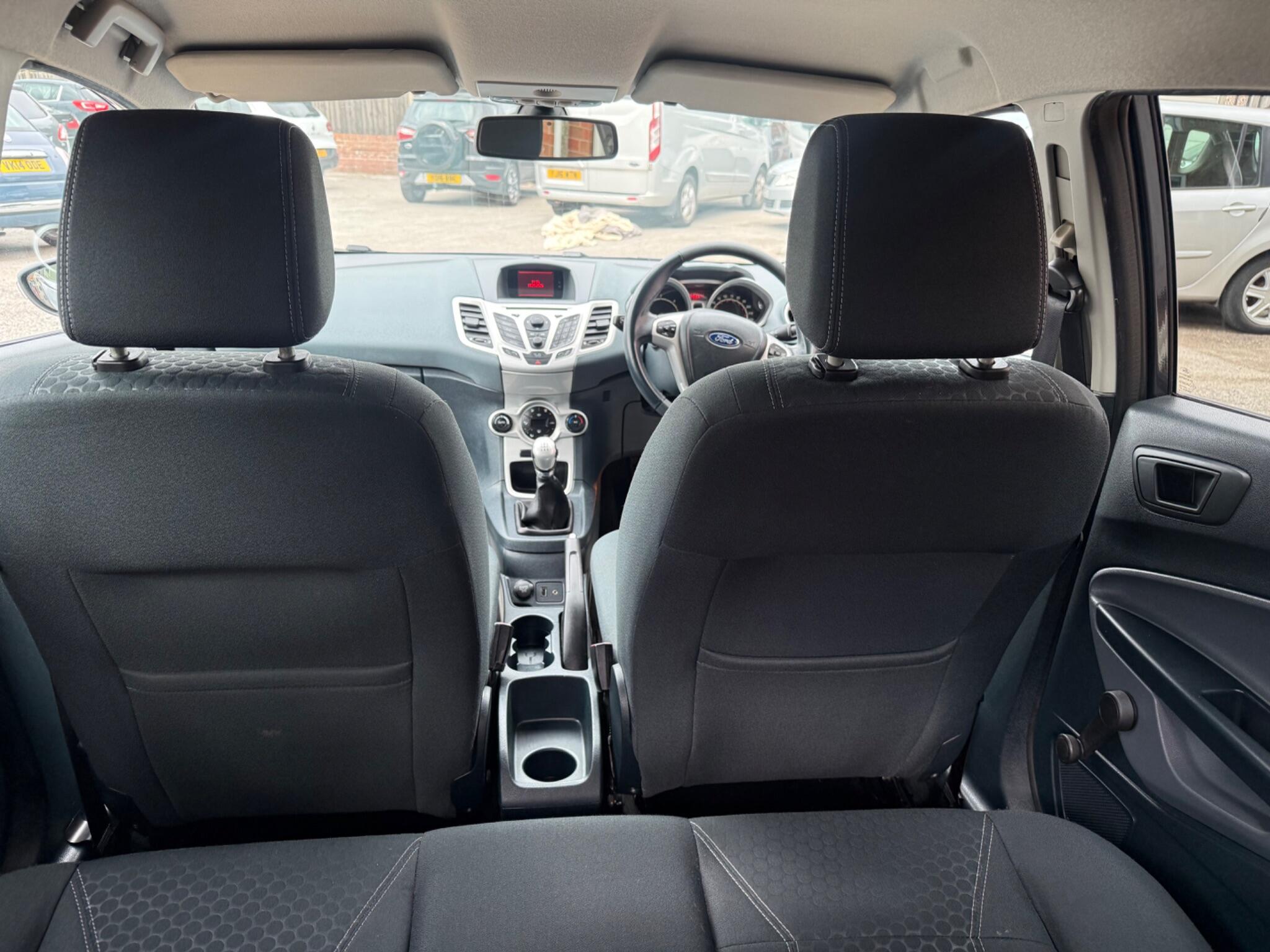 Ford Fiesta view 19