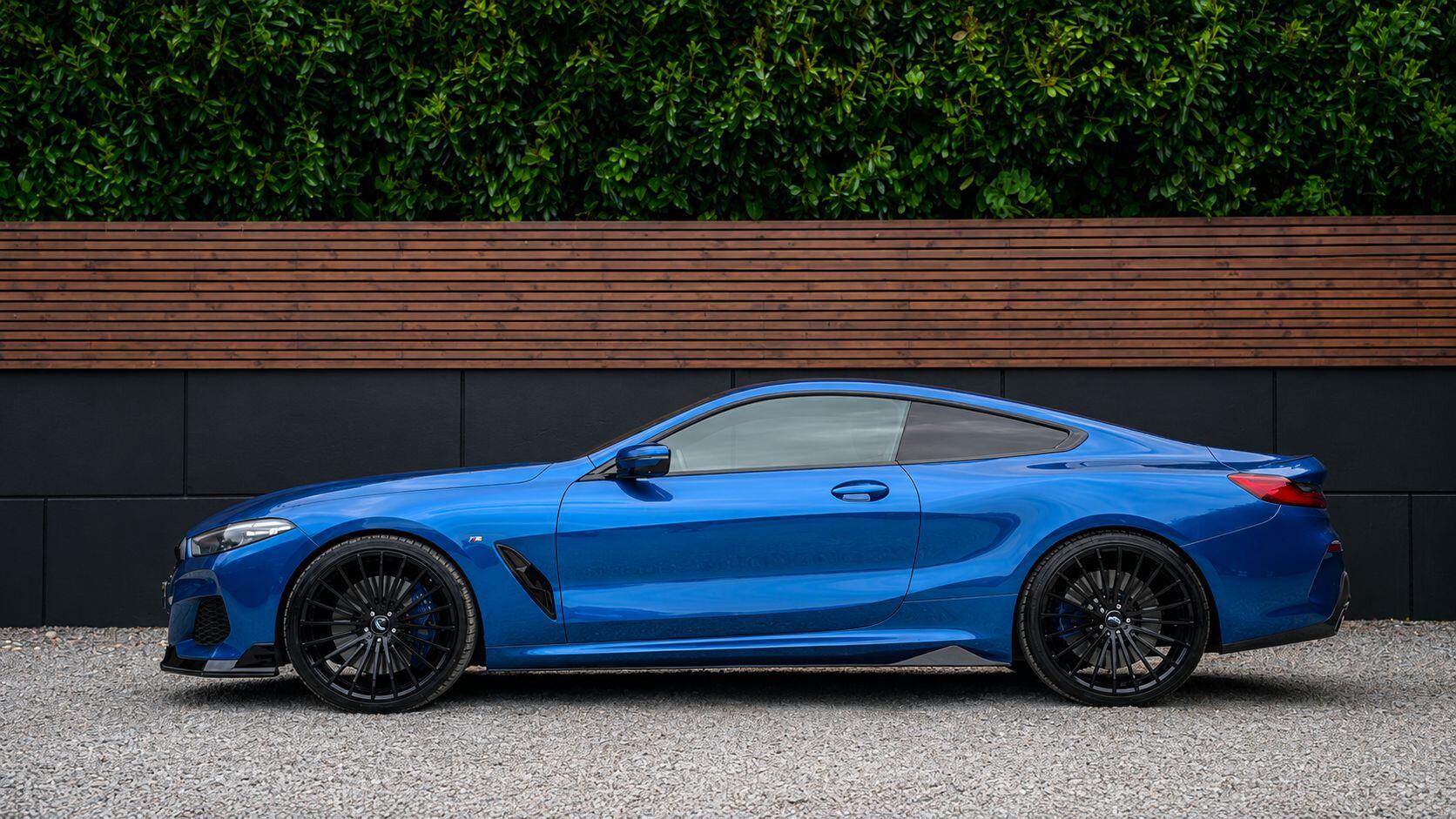 BMW 8 Series view 5