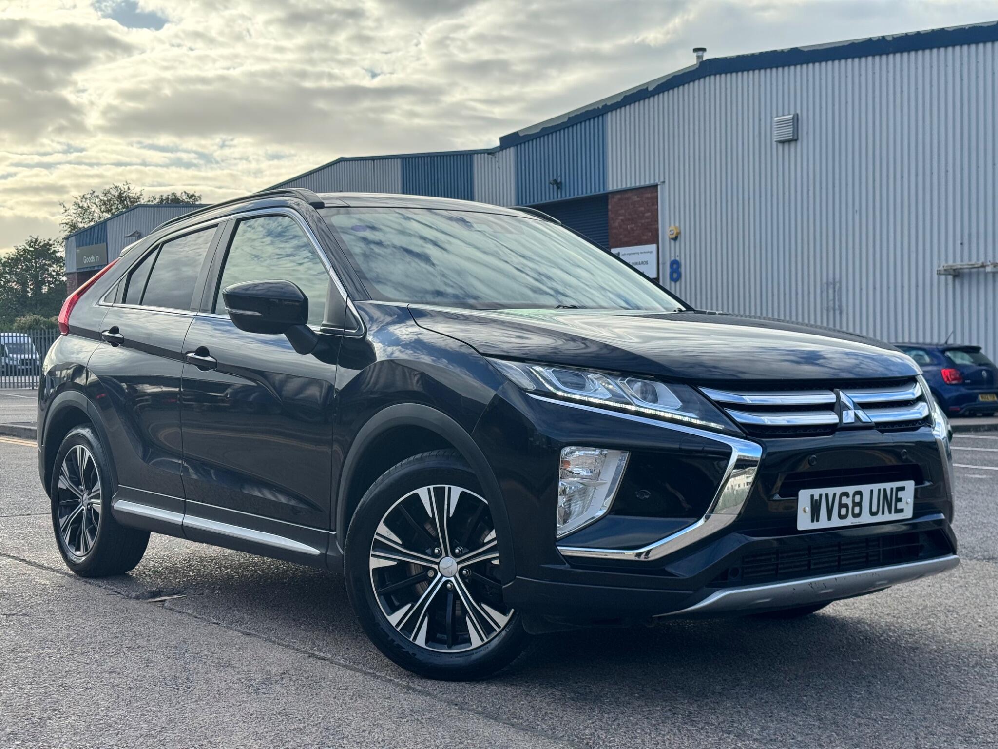 Mitsubishi Eclipse Cross view 5