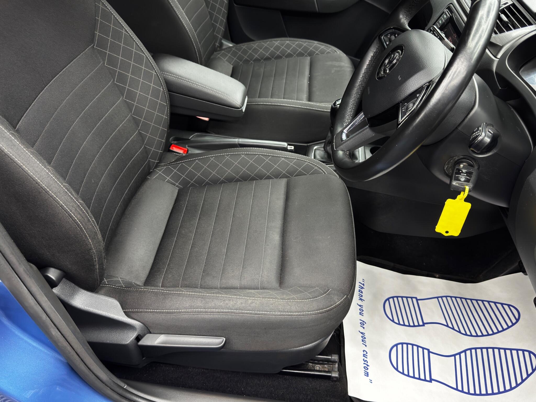 Skoda Rapid view 13