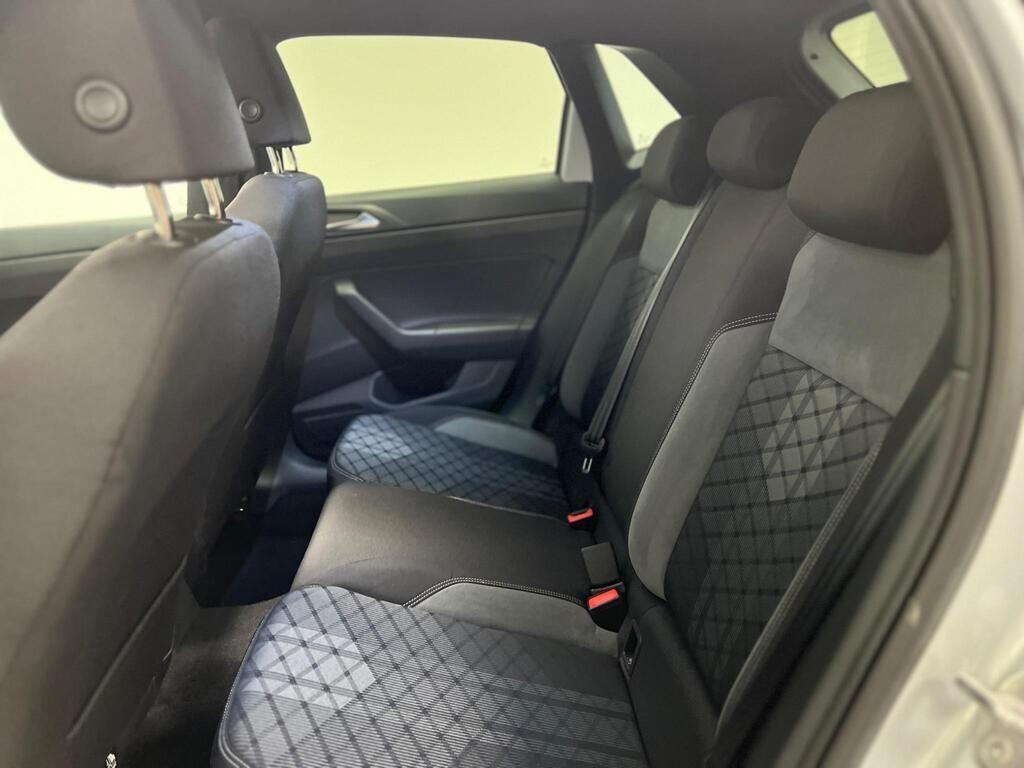 Volkswagen Polo view 14