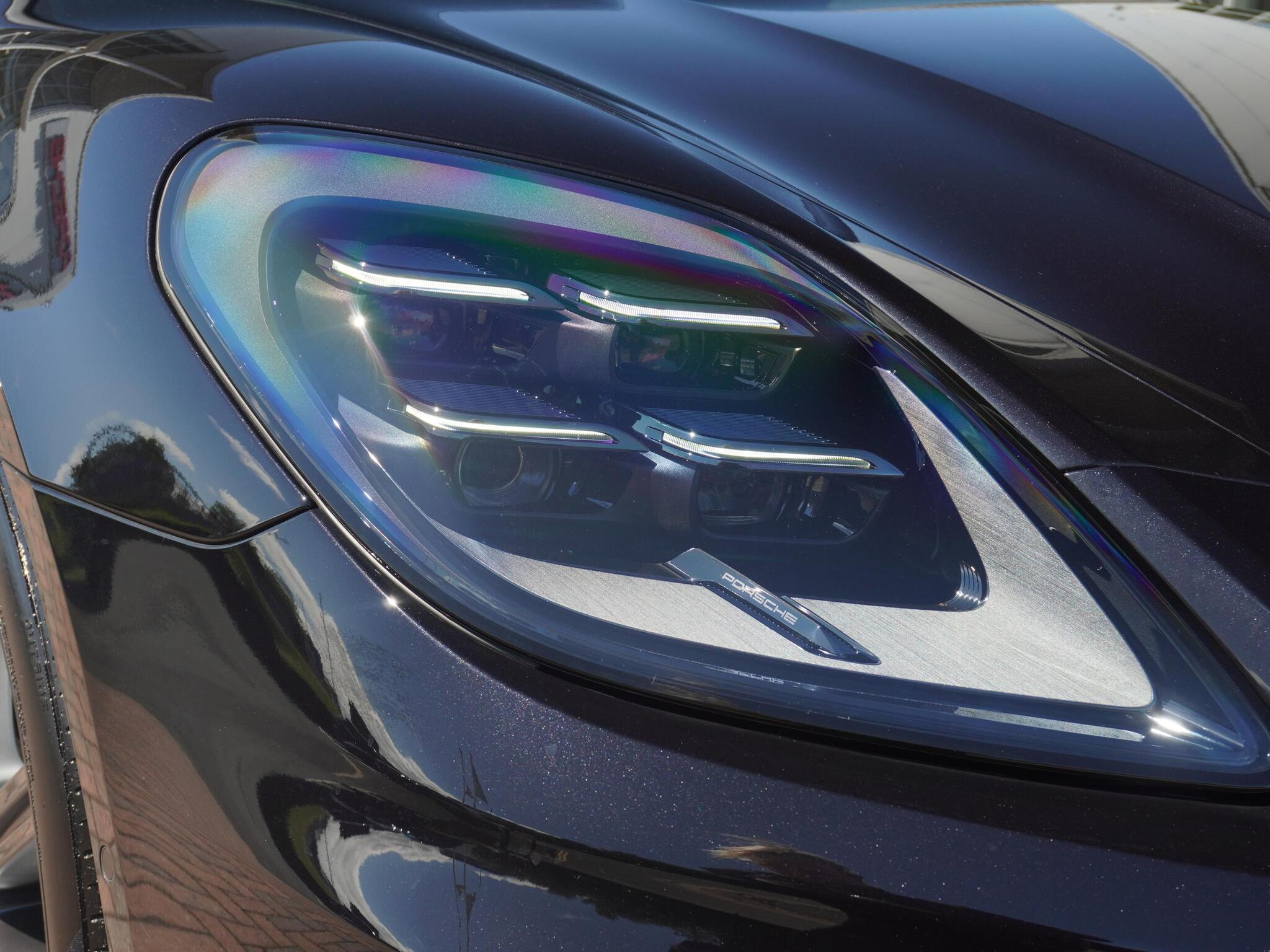 Porsche Panamera view 46